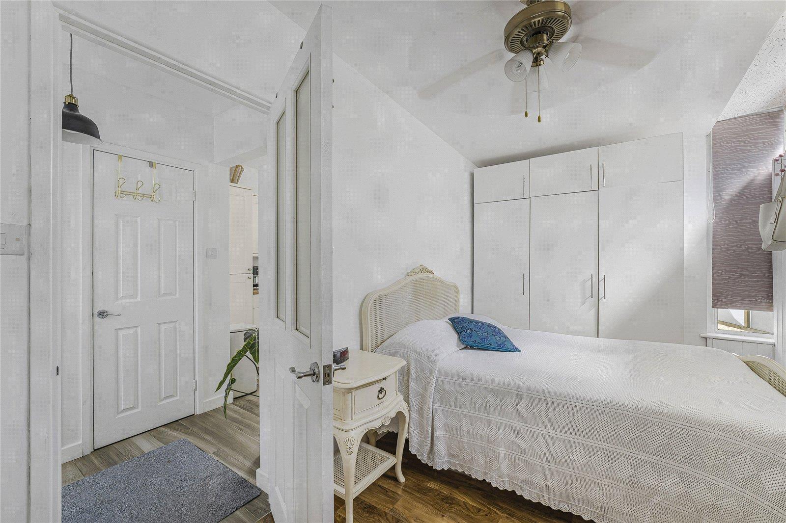 5 bedroom house for sale in Dartford | Robinson Jackson