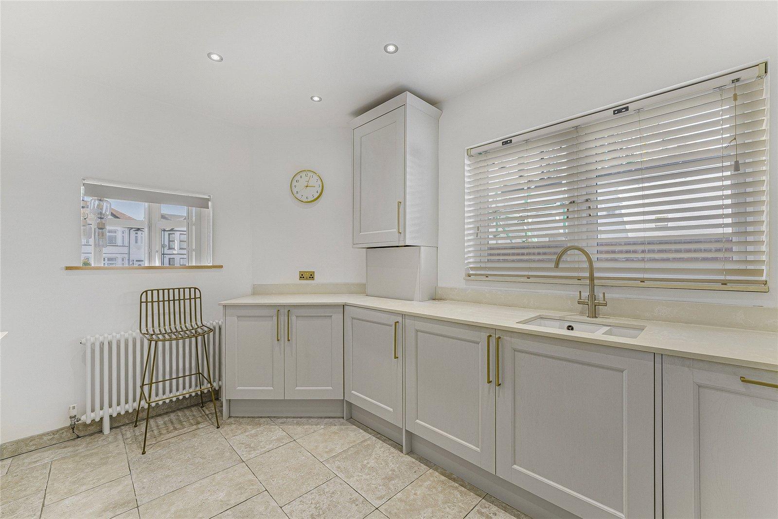 5 bedroom house for sale in Dartford | Robinson Jackson
