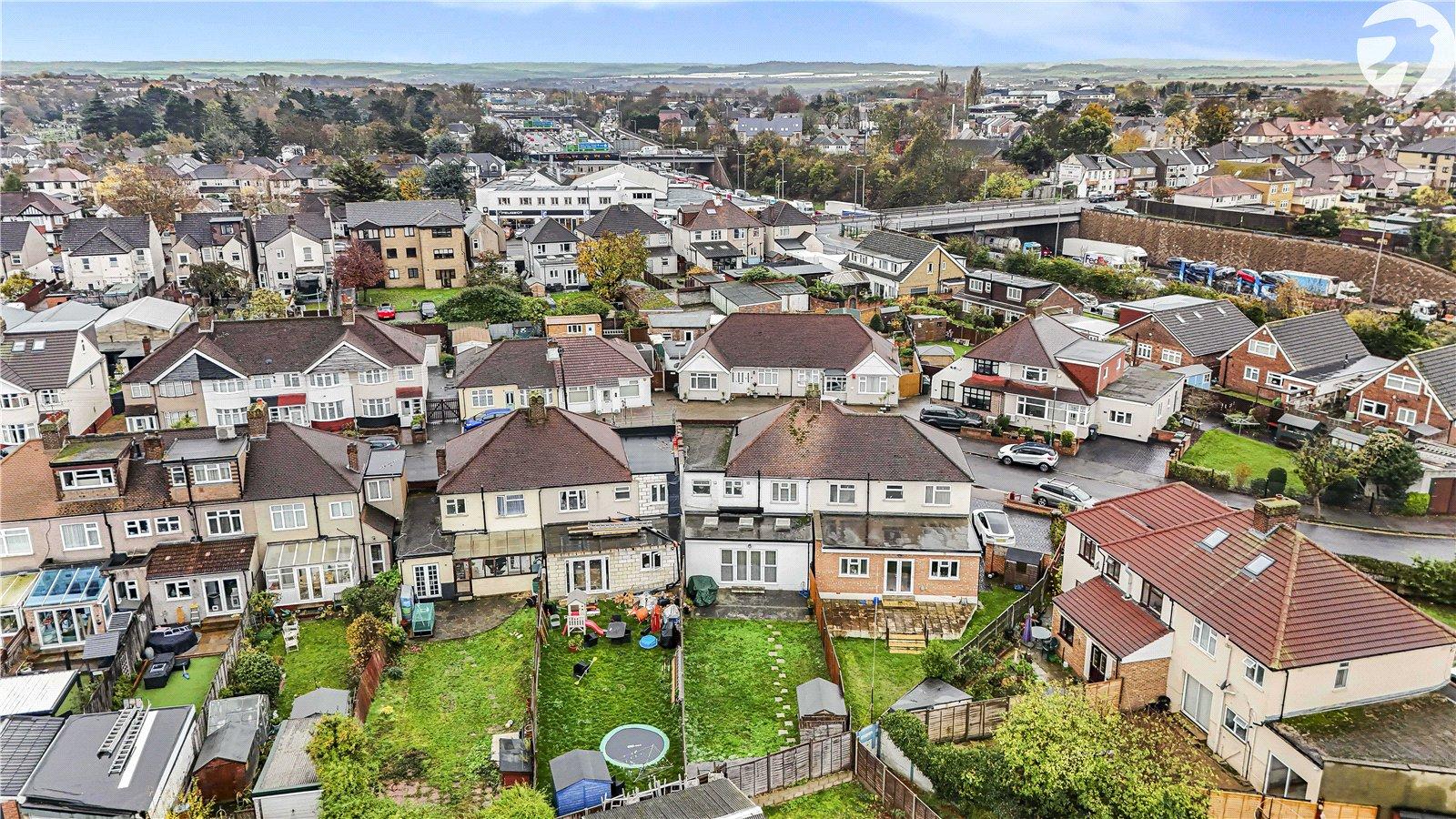 4 bedroom house for sale in Dartford | Robinson Jackson
