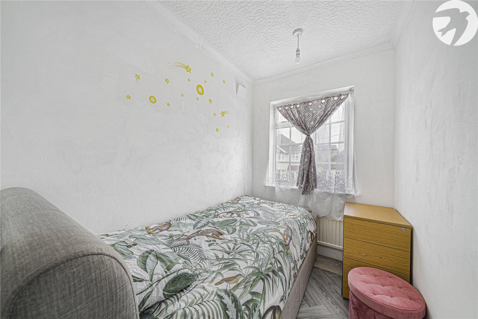 4 bedroom house for sale in Dartford | Robinson Jackson