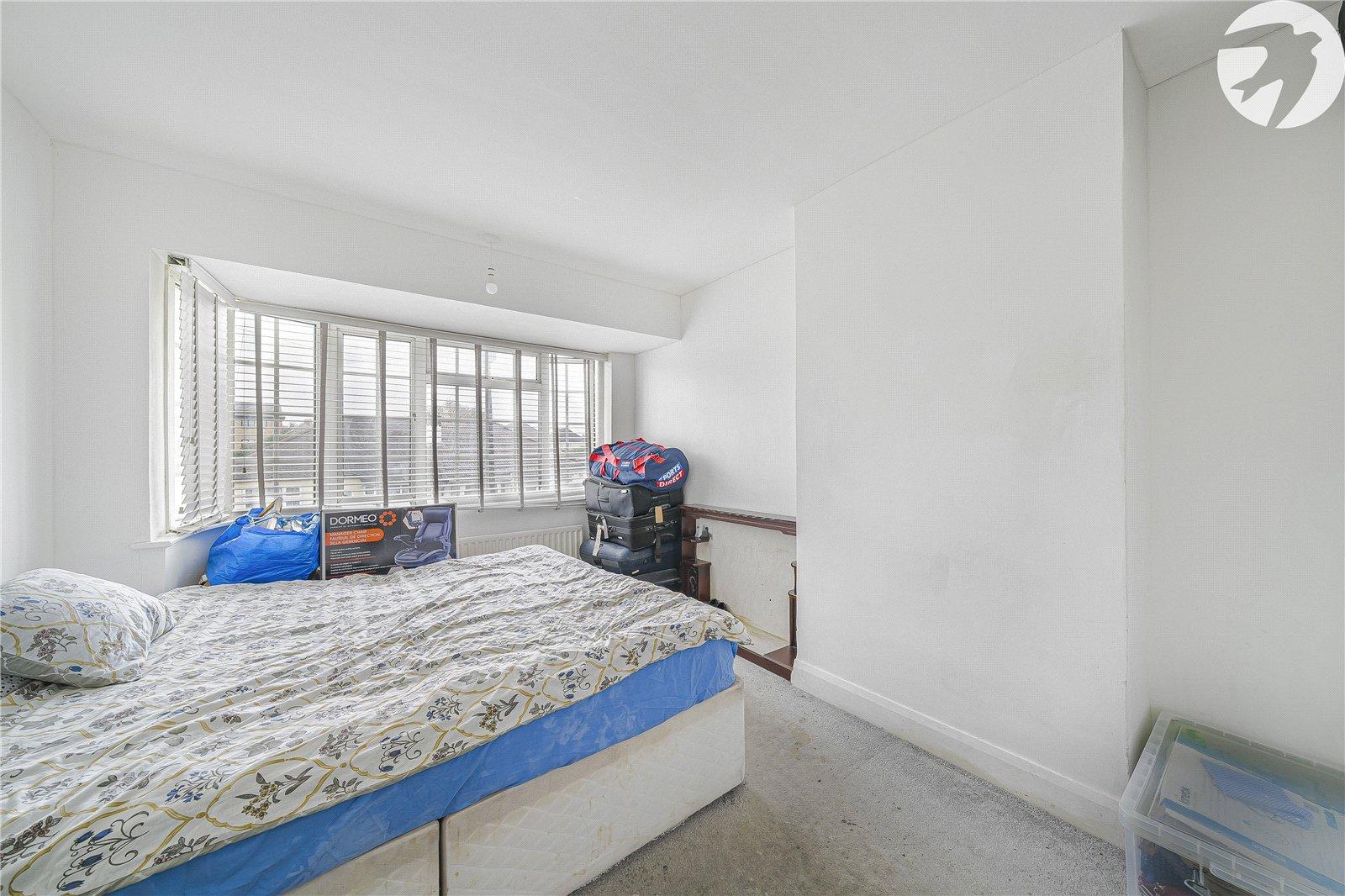 4 bedroom house for sale in Dartford | Robinson Jackson