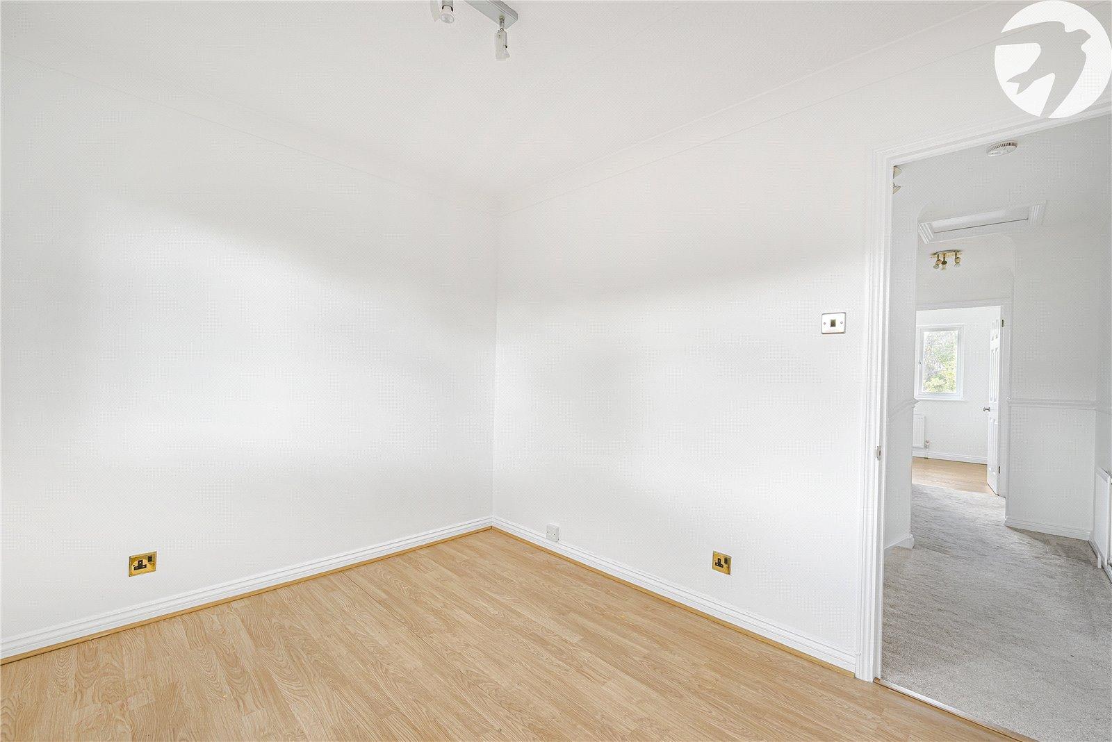 4 bedroom house for sale in West Dartford | Robinson Jackson