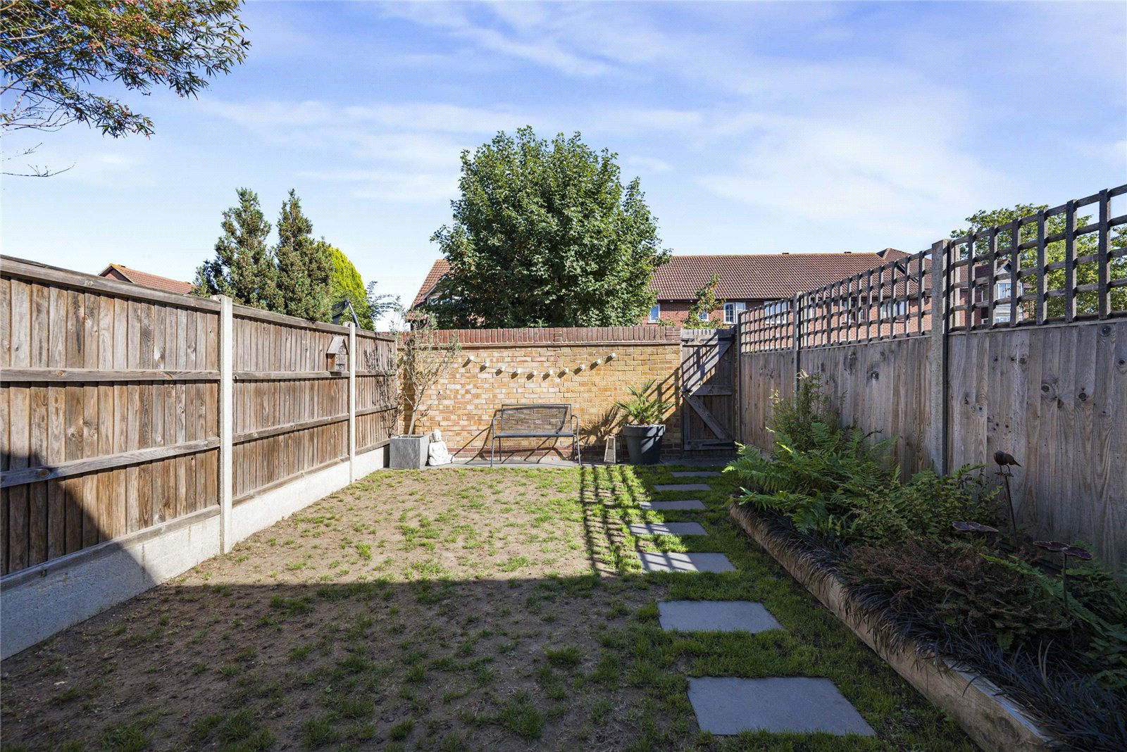 2 bedroom house for sale in Dartford | Robinson Jackson