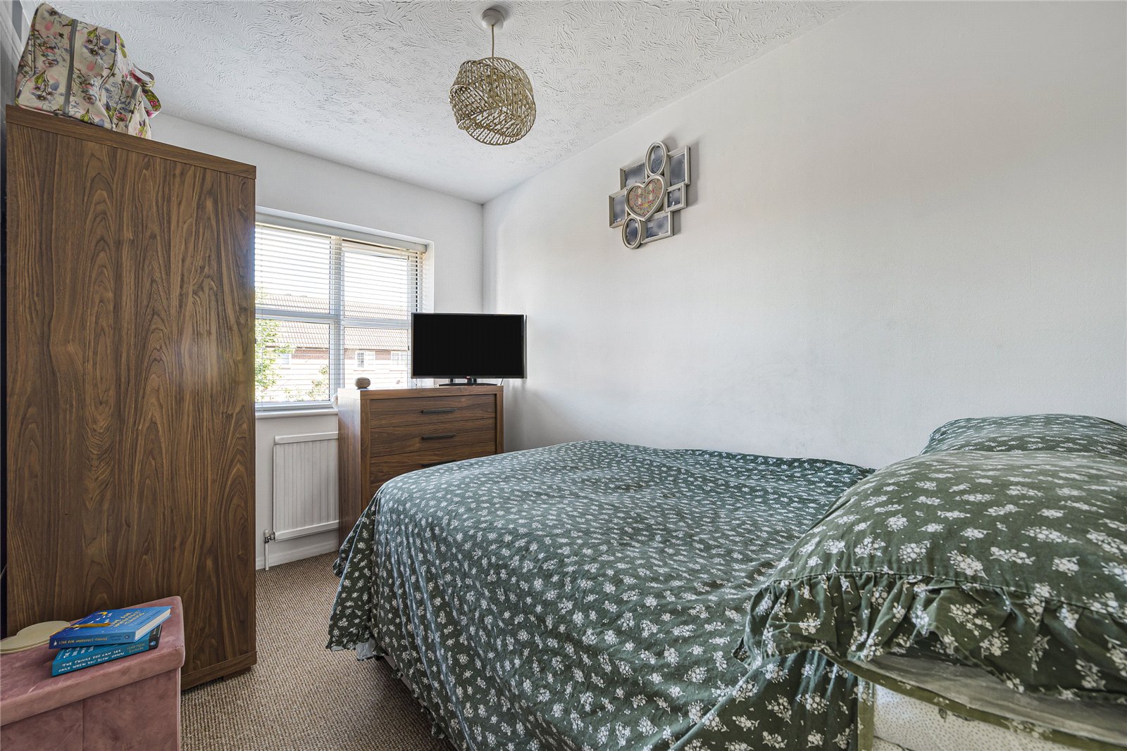 2 bedroom house for sale in Dartford | Robinson Jackson
