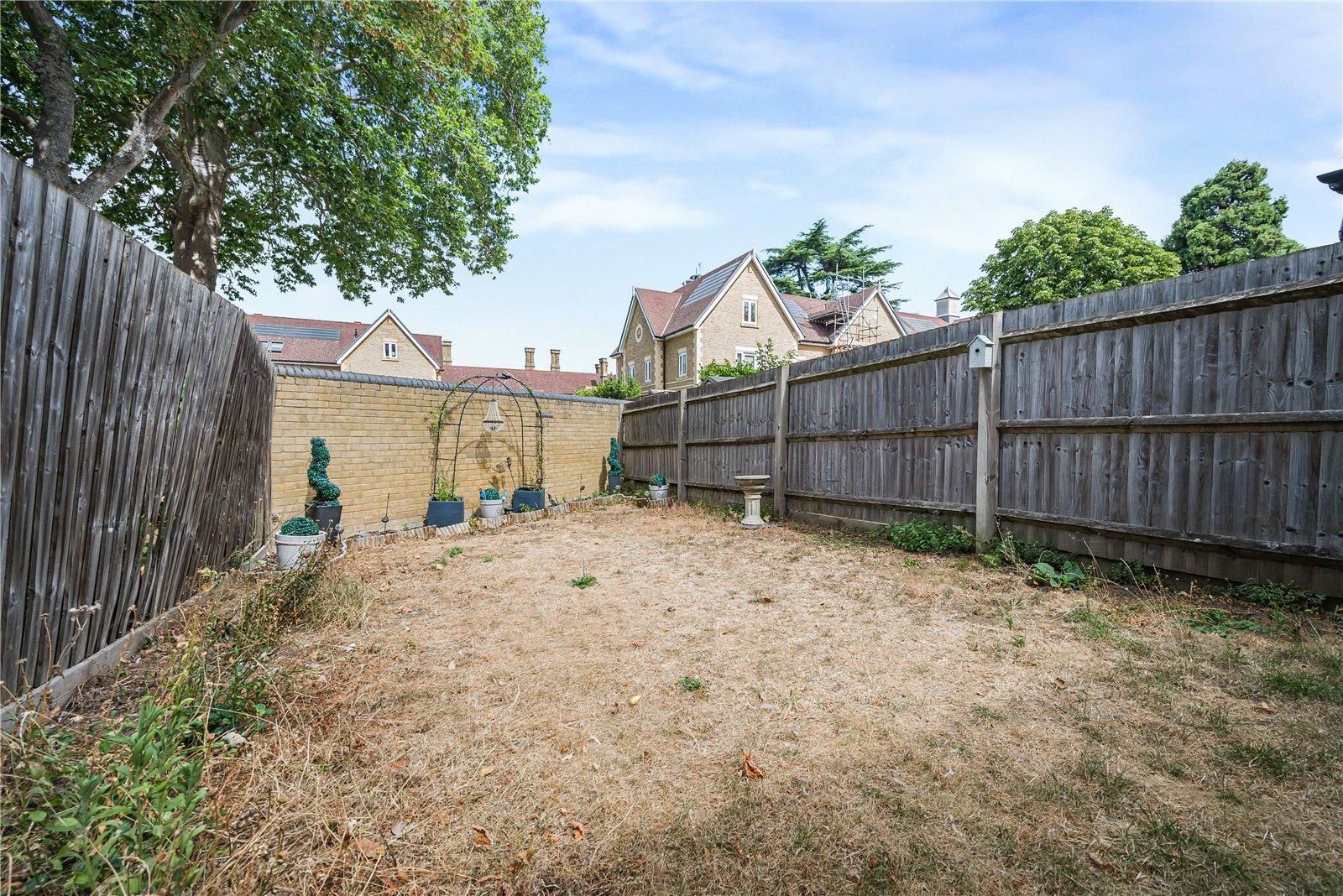3 bedroom house for sale in Stone | Robinson Jackson