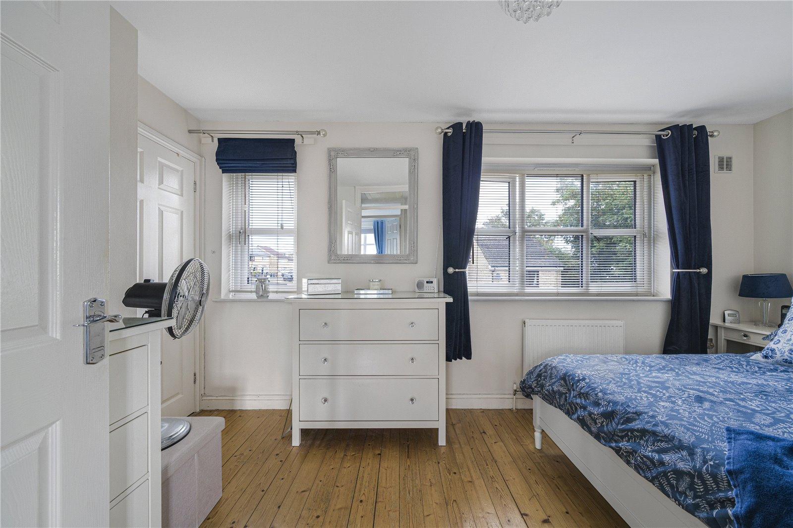 3 bedroom house for sale in West Dartford | Robinson Jackson