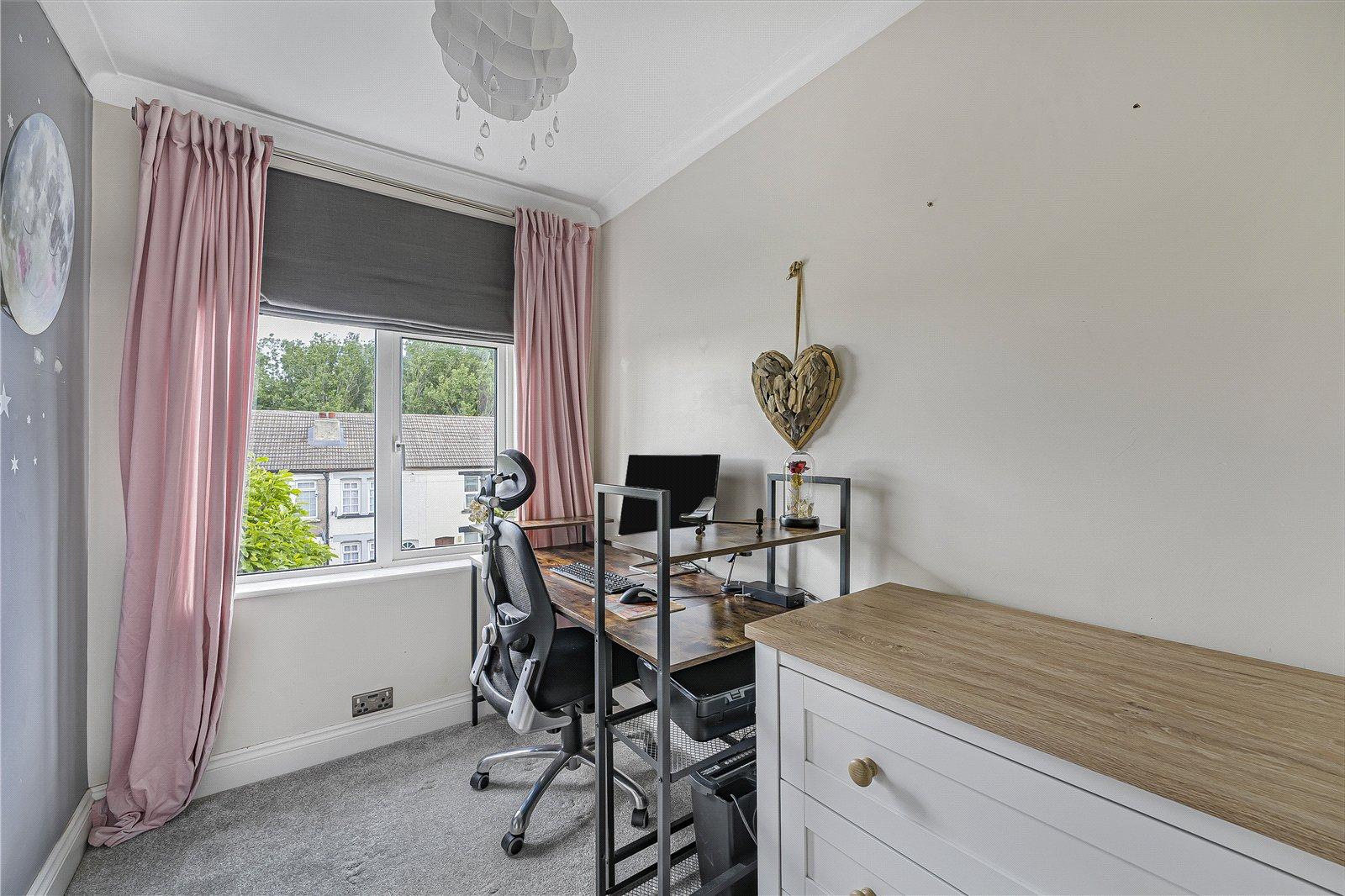 3 bedroom house for sale in Dartford | Robinson Jackson