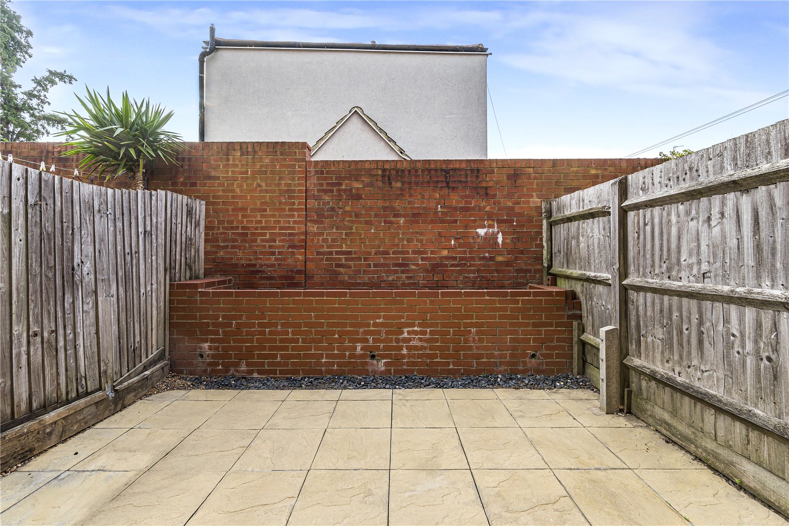 2 bedroom house for sale in Dartford | Robinson Jackson