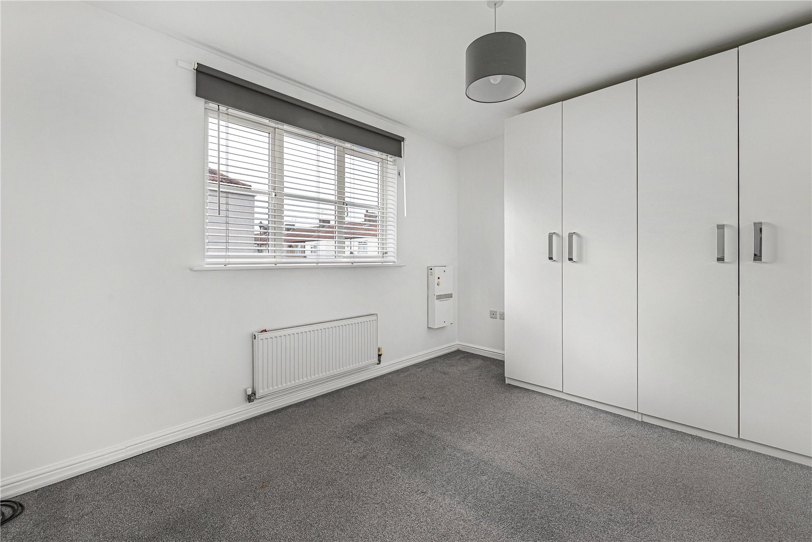 2 bedroom house for sale in Dartford | Robinson Jackson