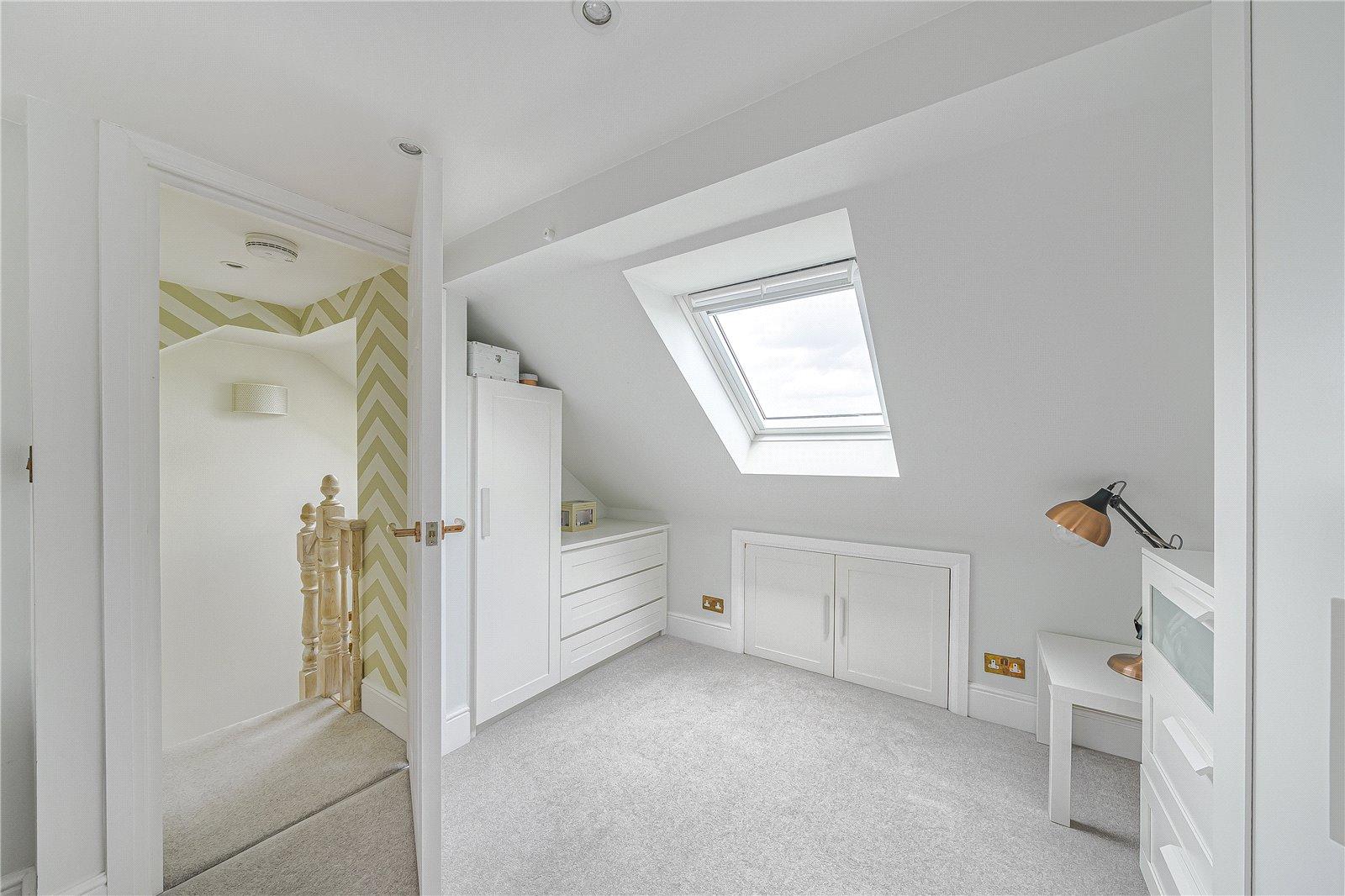 3 bedroom house for sale in Dartford | Robinson Jackson