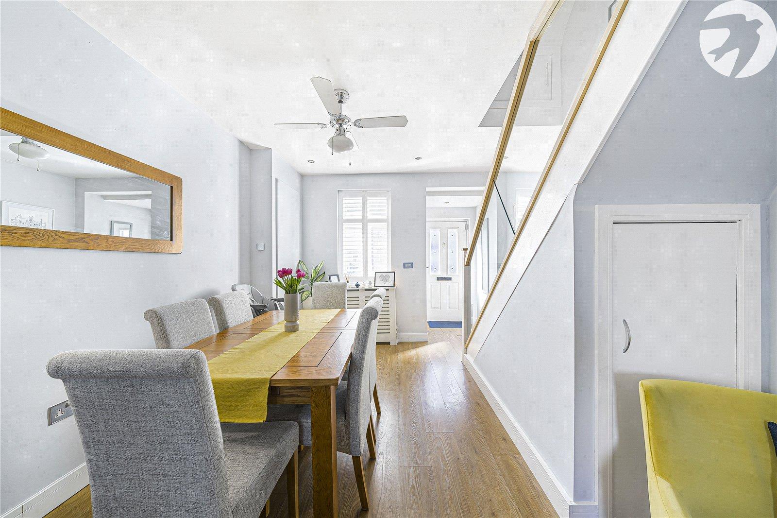 3 bedroom house for sale in Crayford | Robinson Jackson