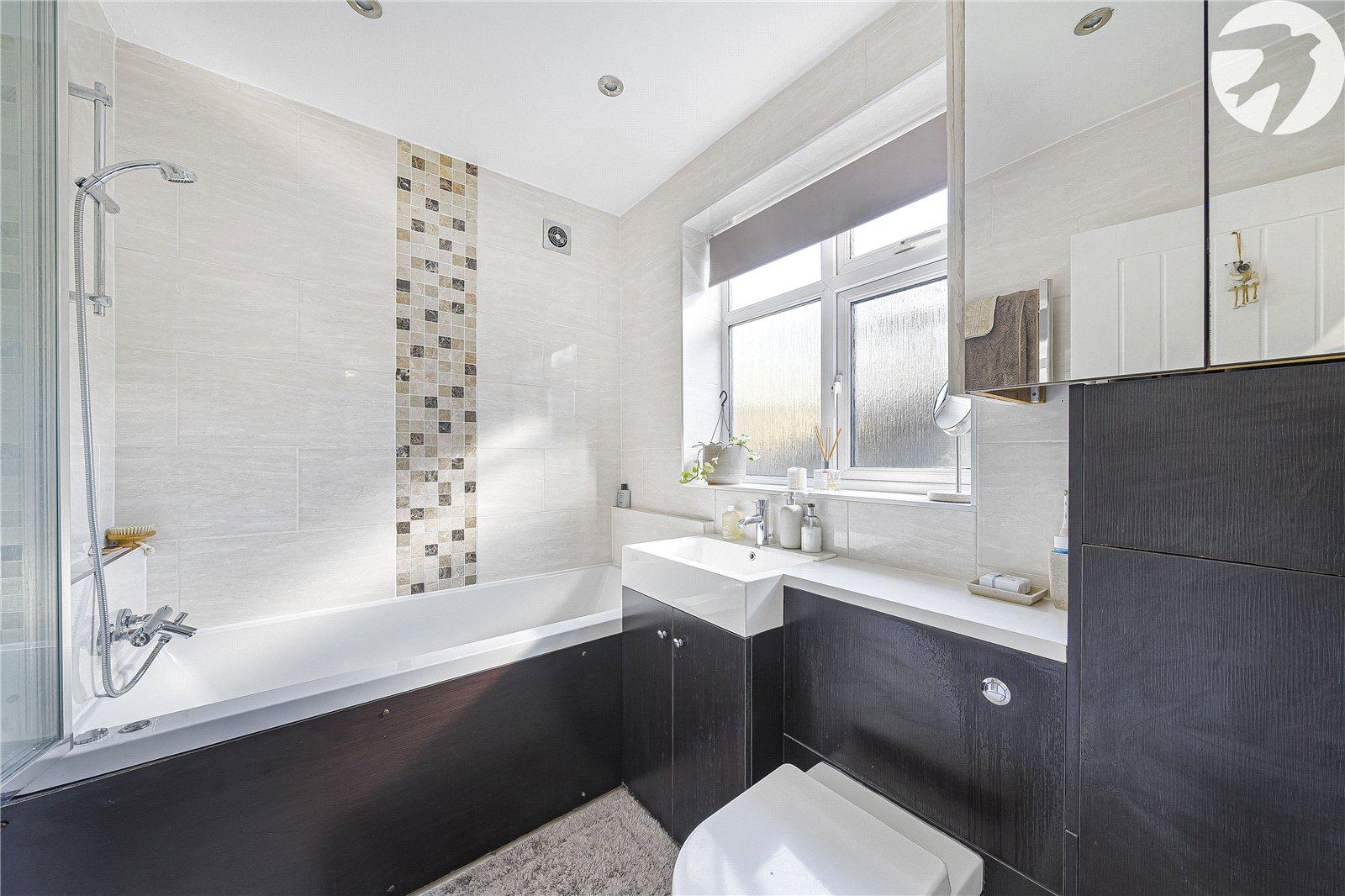 3 bedroom house for sale in Crayford | Robinson Jackson