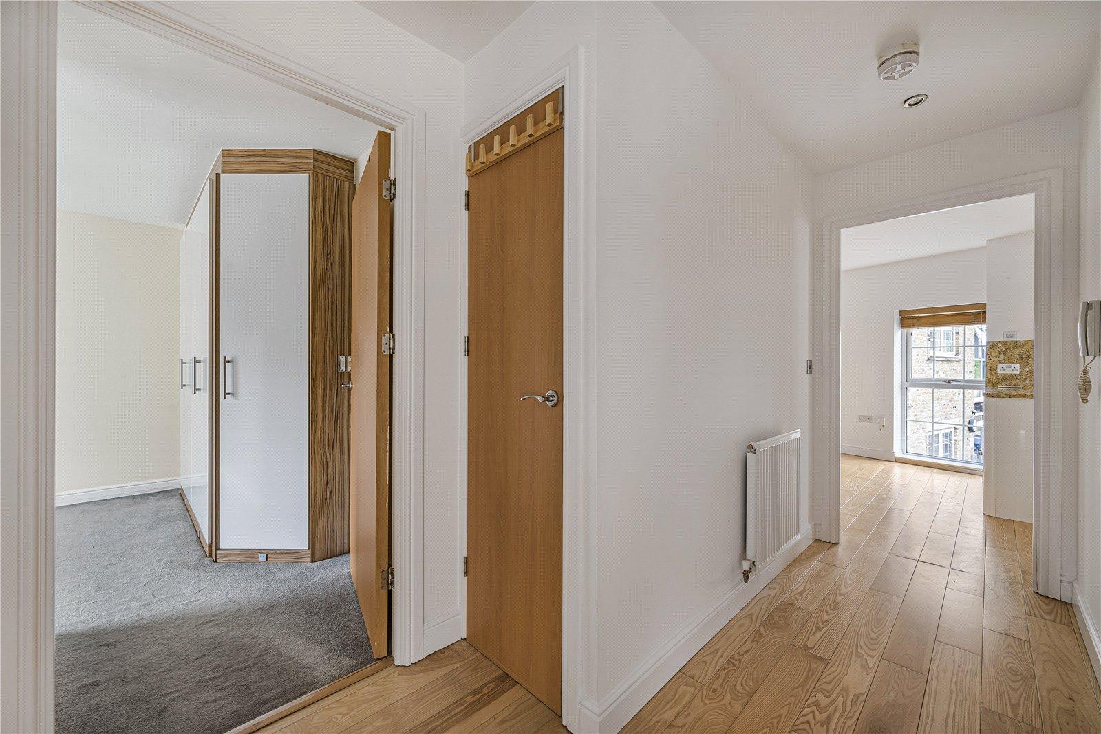 2 bedroom property for sale in South Darenth | Robinson Jackson