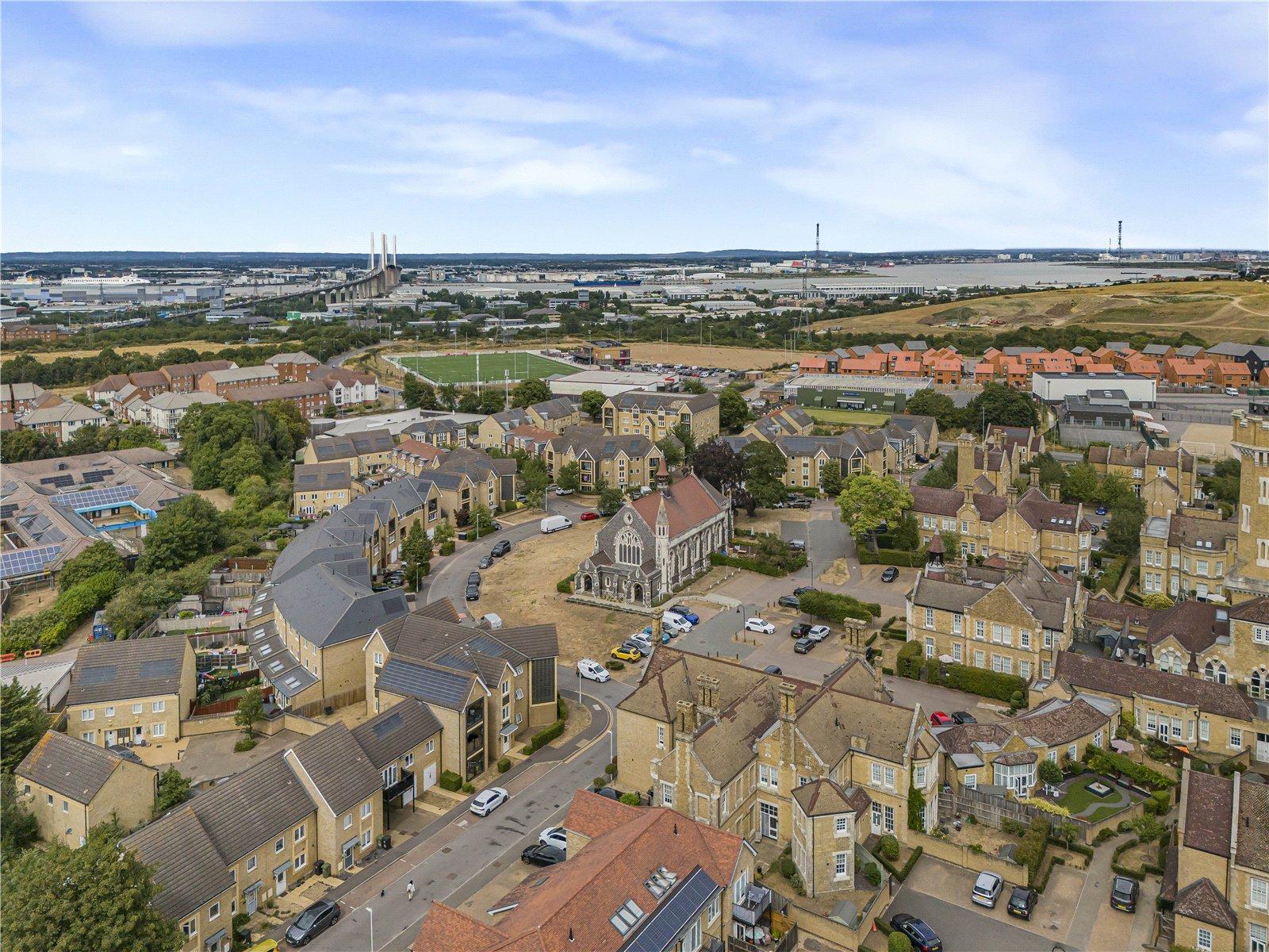 2 bedroom house for sale in Dartford | Robinson Jackson