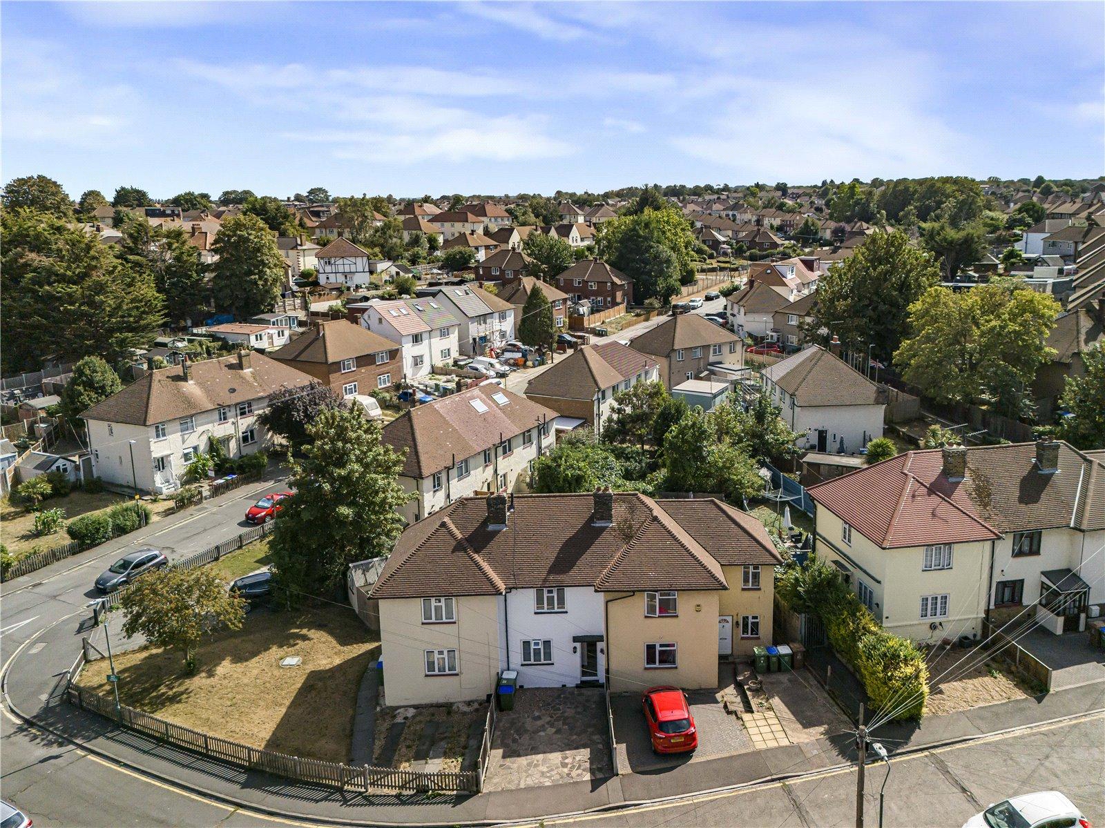 2 bedroom house for sale in Crayford | Robinson Jackson