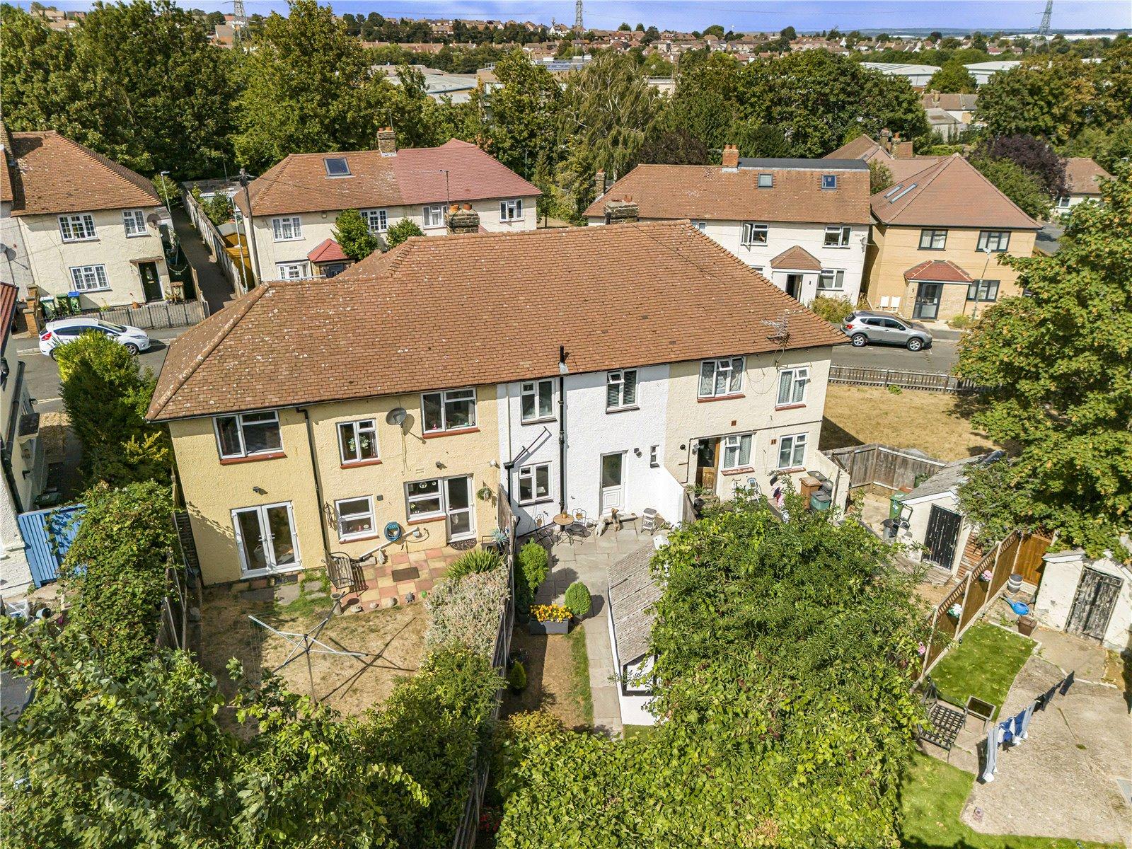 2 bedroom house for sale in Crayford | Robinson Jackson