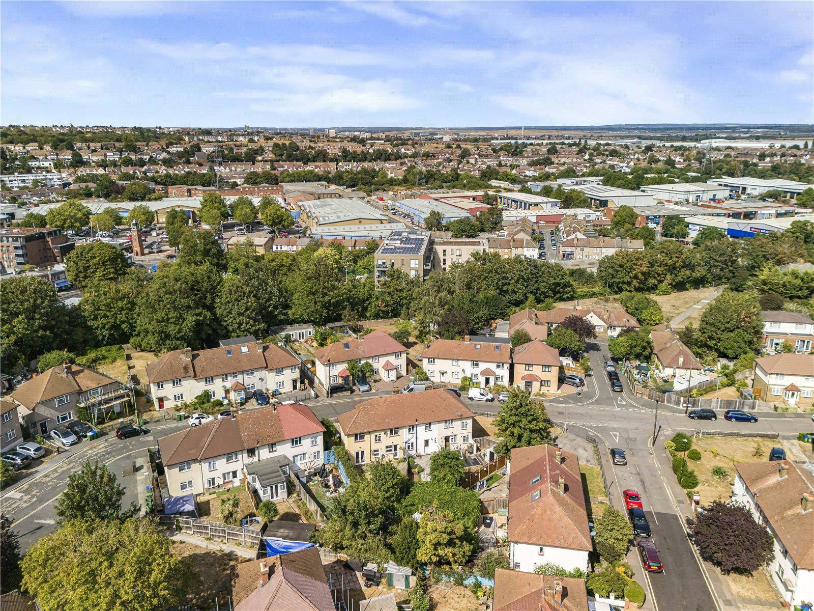 2 bedroom house for sale in Crayford | Robinson Jackson