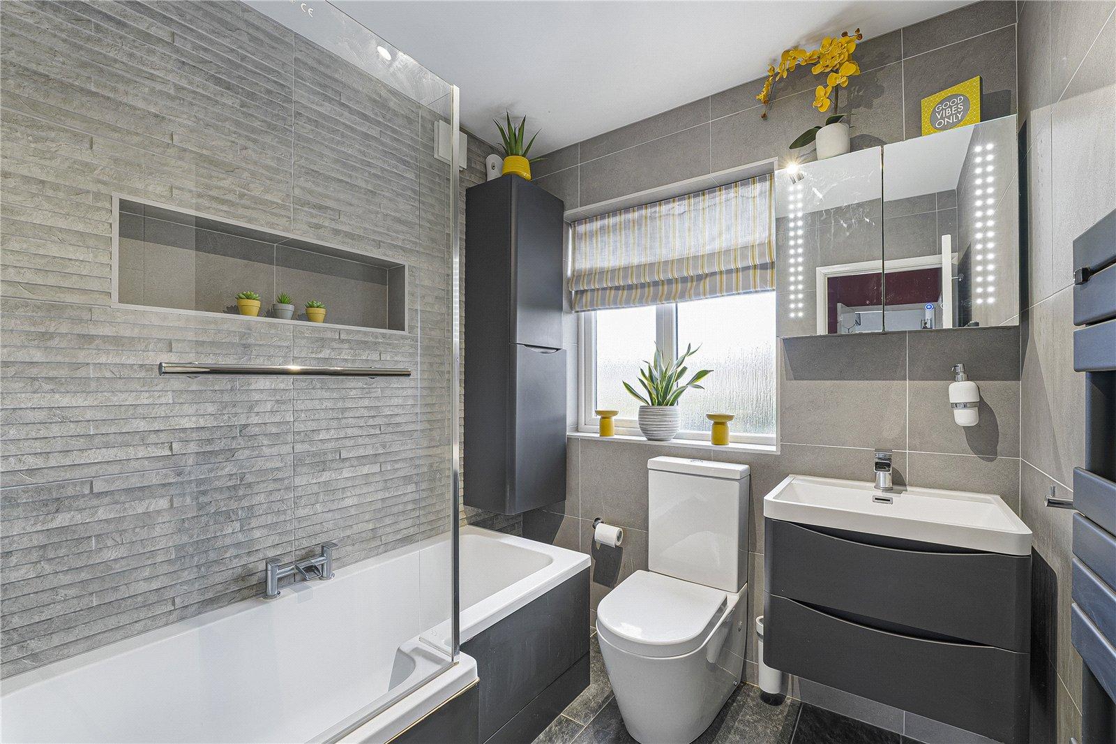 3 bedroom house for sale in West Dartford | Robinson Jackson