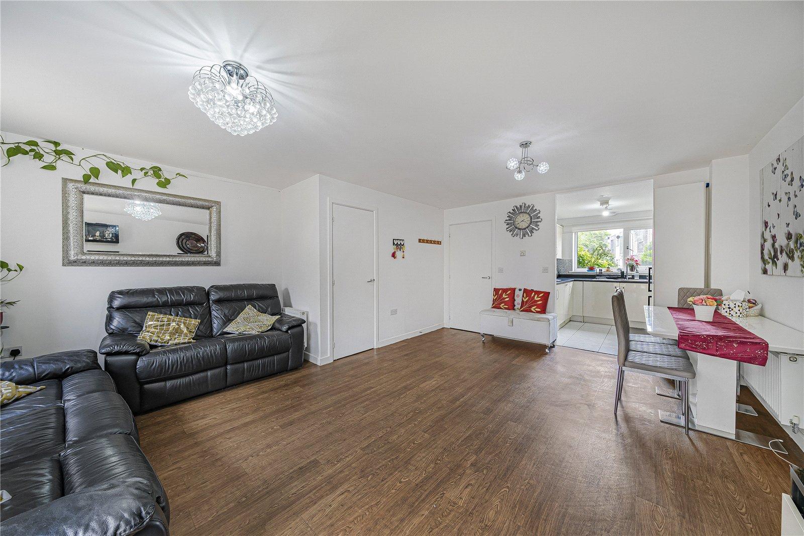 4 bedroom house for sale in Dartford | Robinson Jackson