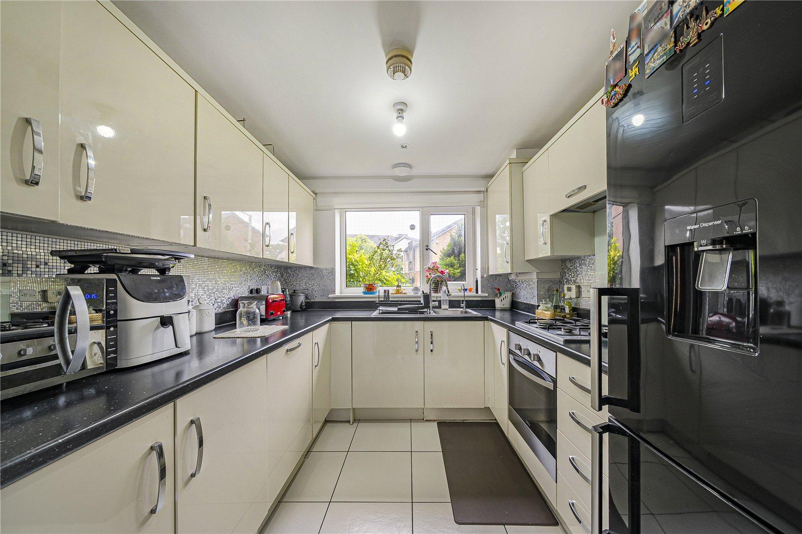 4 bedroom house for sale in Dartford | Robinson Jackson