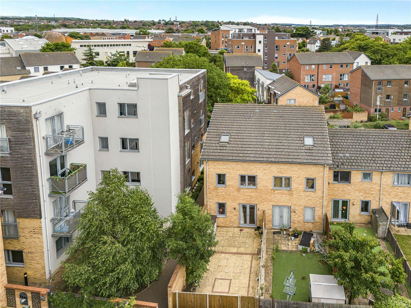 4 bedroom house for sale in Dartford | Robinson Jackson