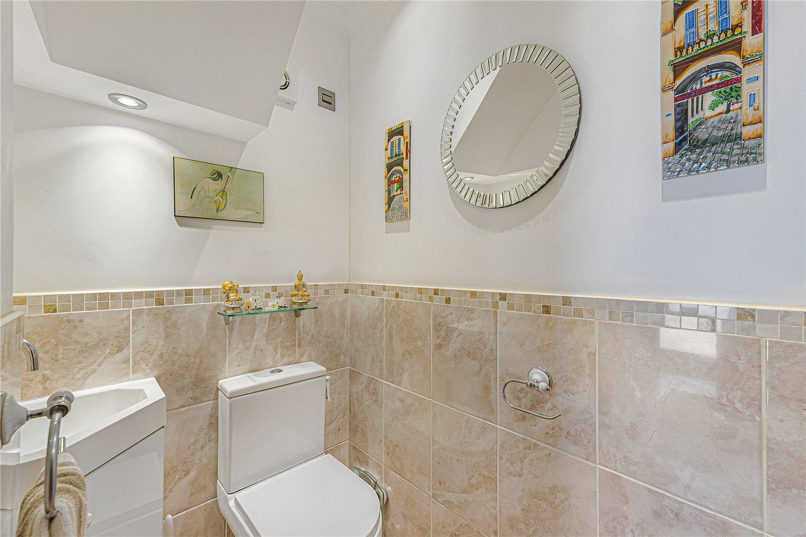 3 bedroom house for sale in West Dartford | Robinson Jackson