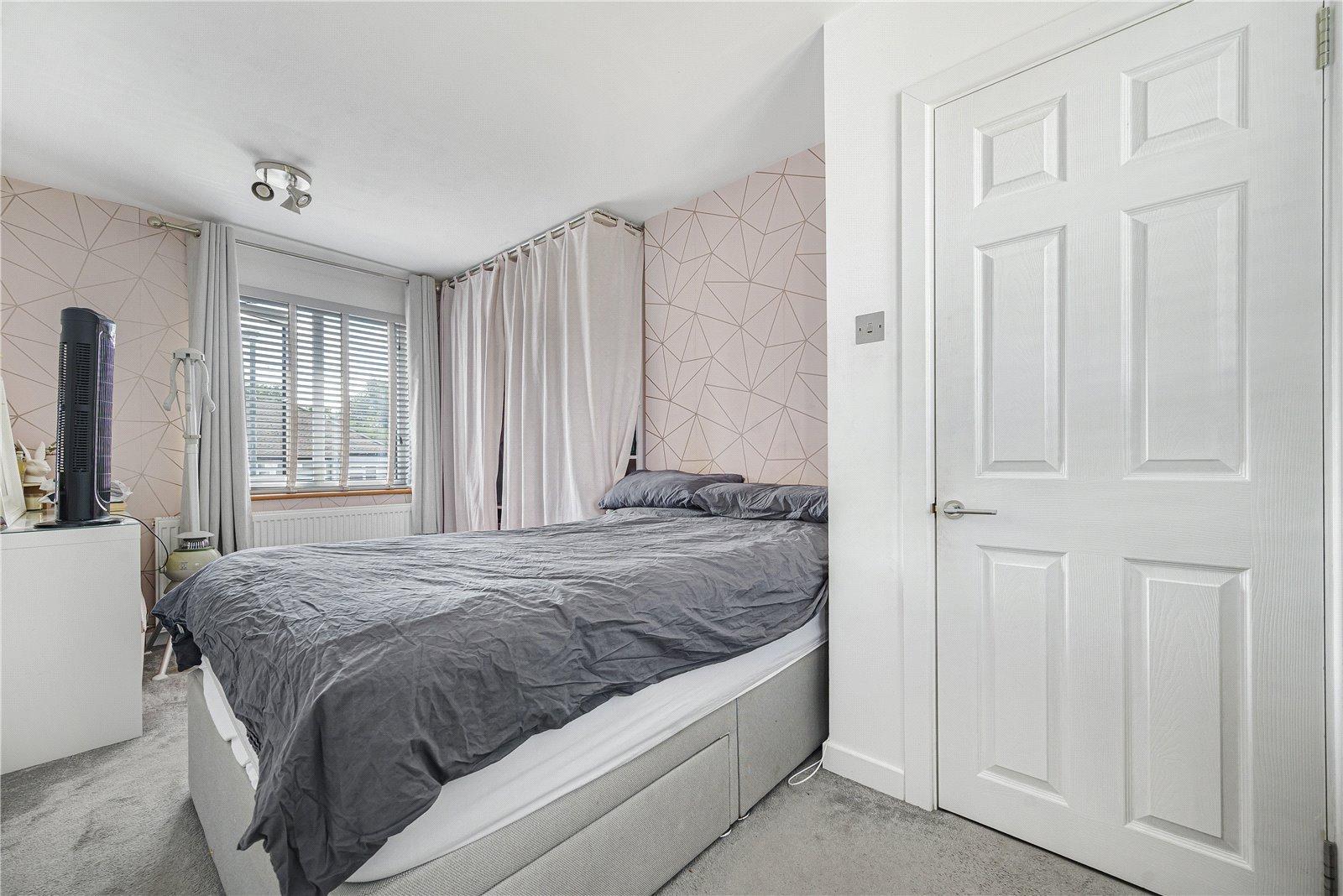 3 bedroom house for sale in Crayford | Robinson Jackson