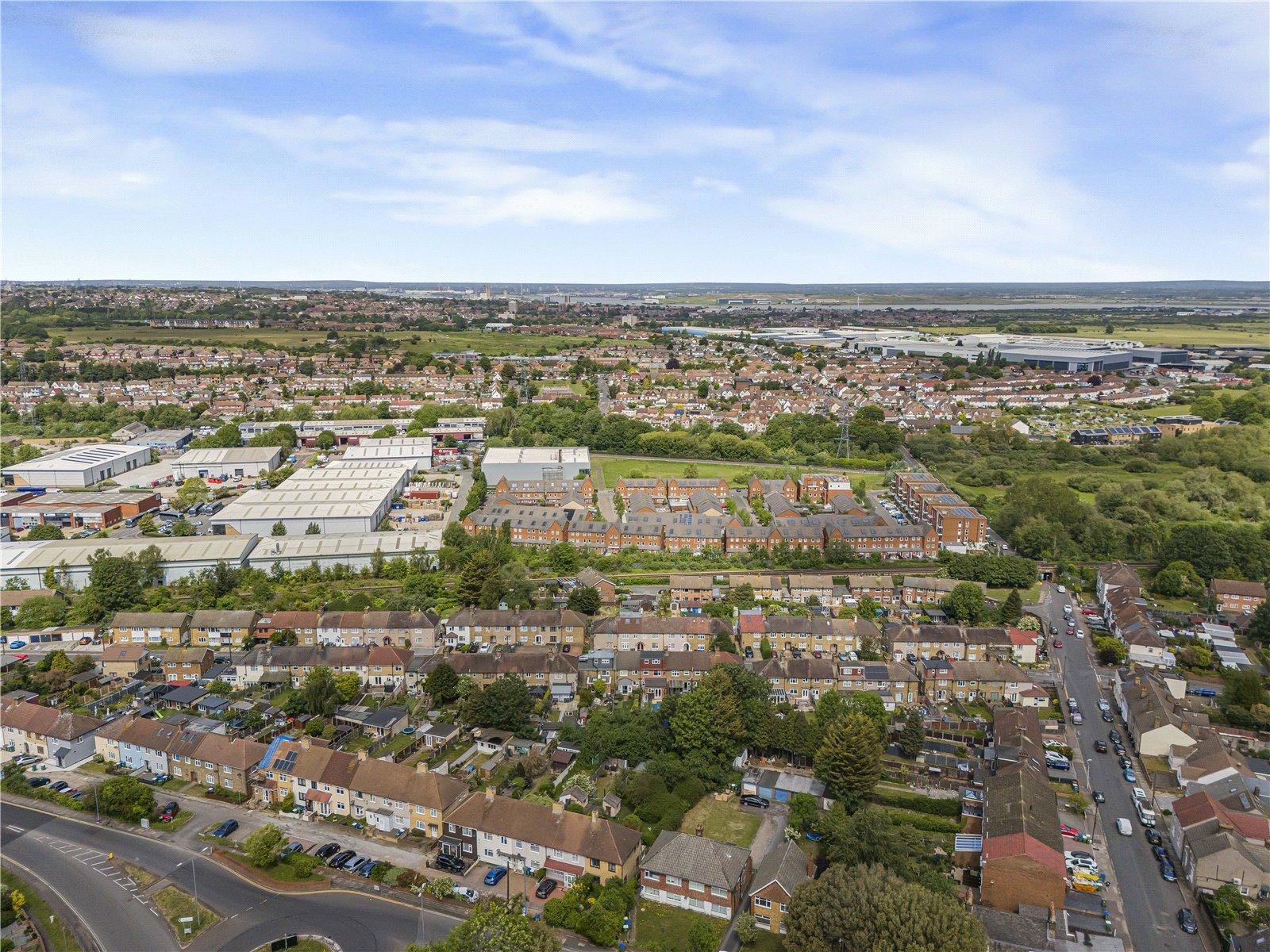 3 bedroom house for sale in Kent | Robinson Jackson