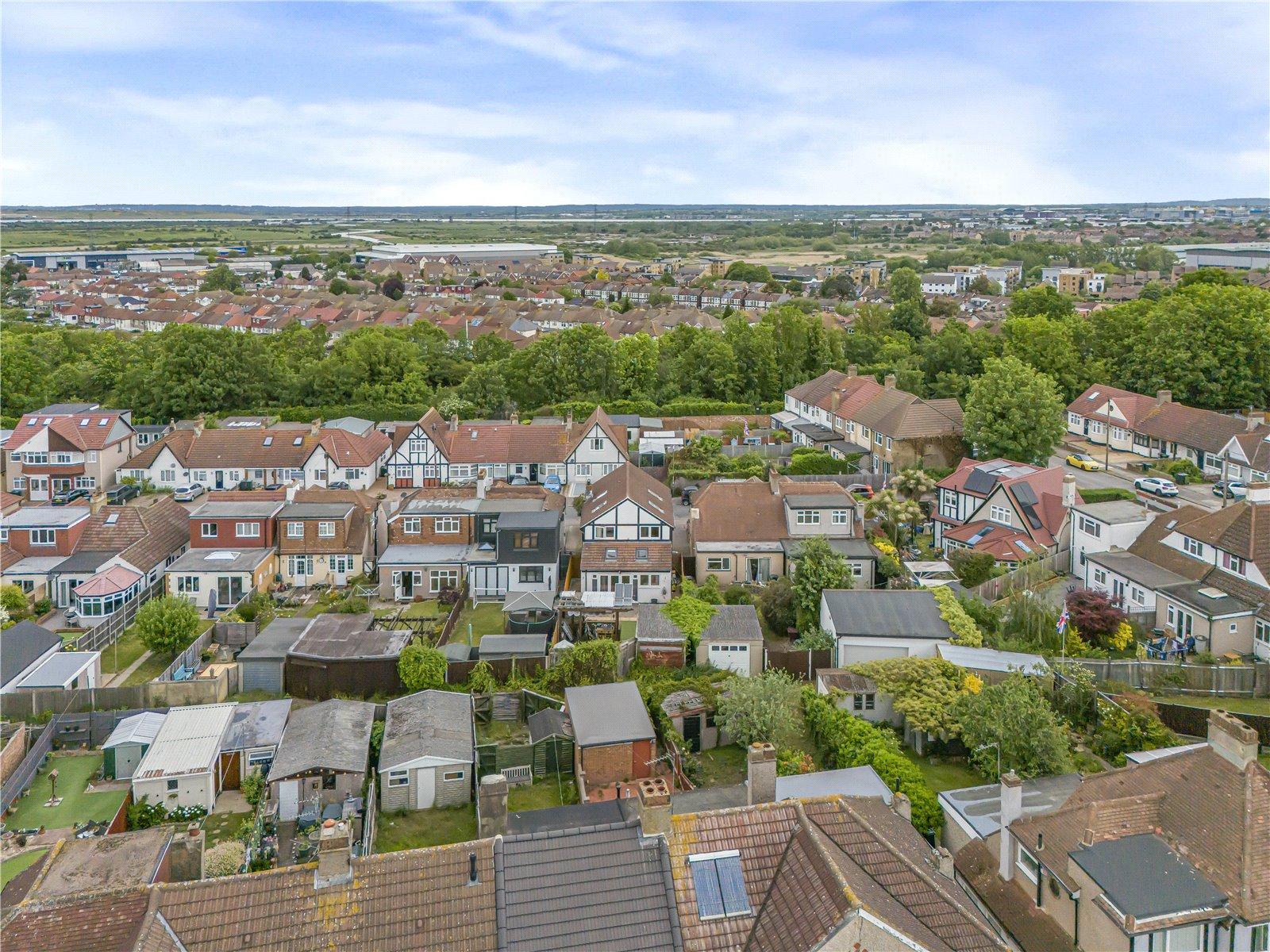 4 bedroom house for sale in Dartford | Robinson Jackson