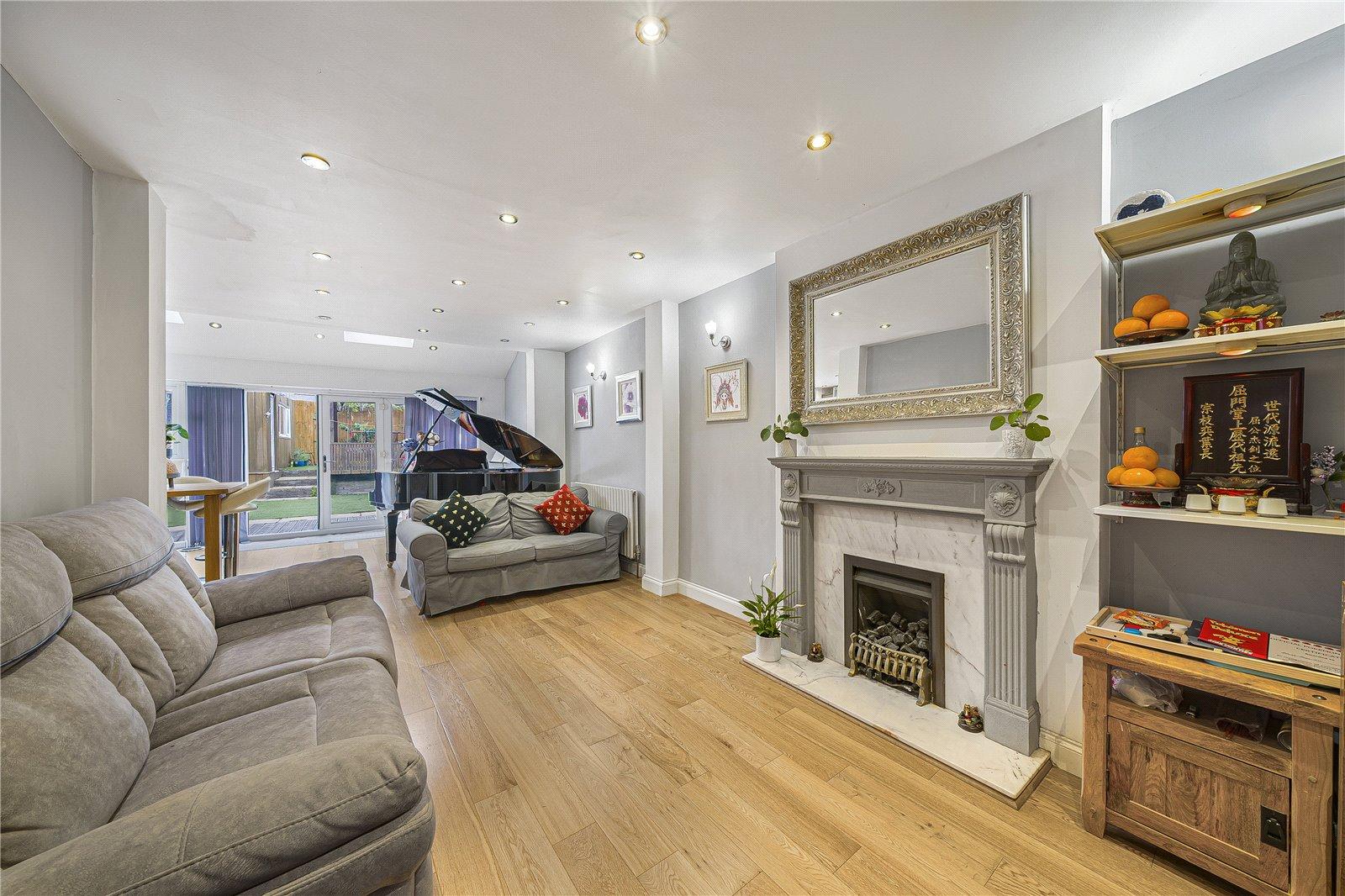 4 bedroom house for sale in Dartford | Robinson Jackson