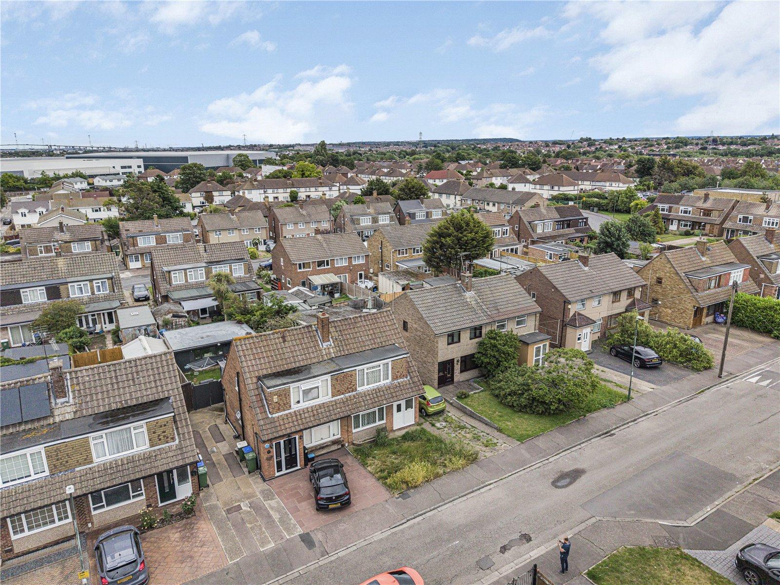 3 bedroom house for sale in Crayford | Robinson Jackson