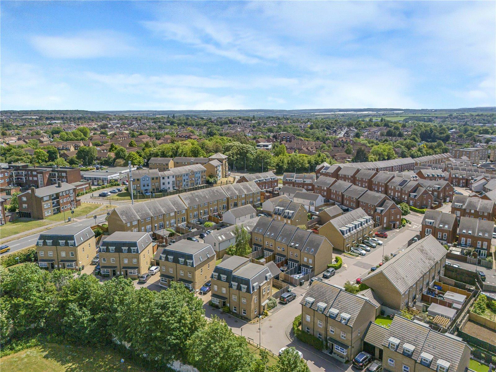 4 bedroom house for sale in Dartford | Robinson Jackson