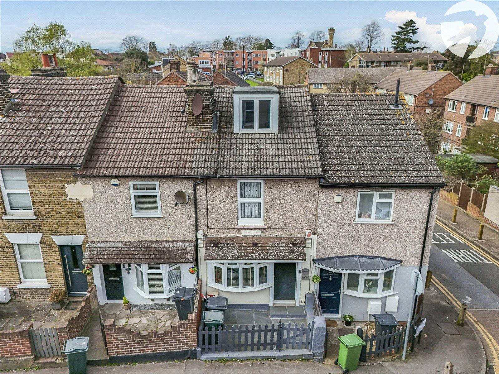 3 bedroom house for sale in Dartford | Robinson Jackson