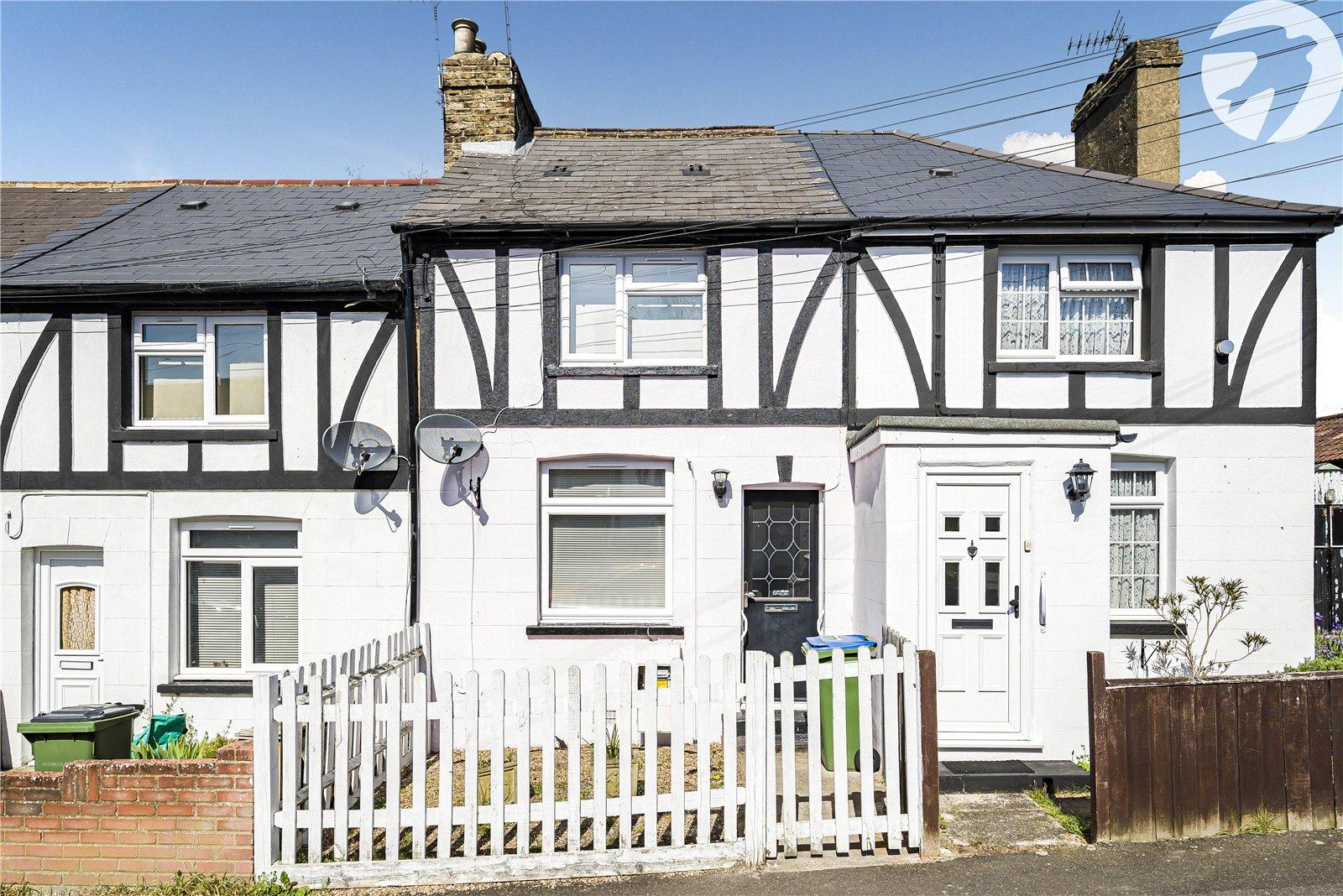 2 bedroom house for sale in South Darenth | Robinson Jackson