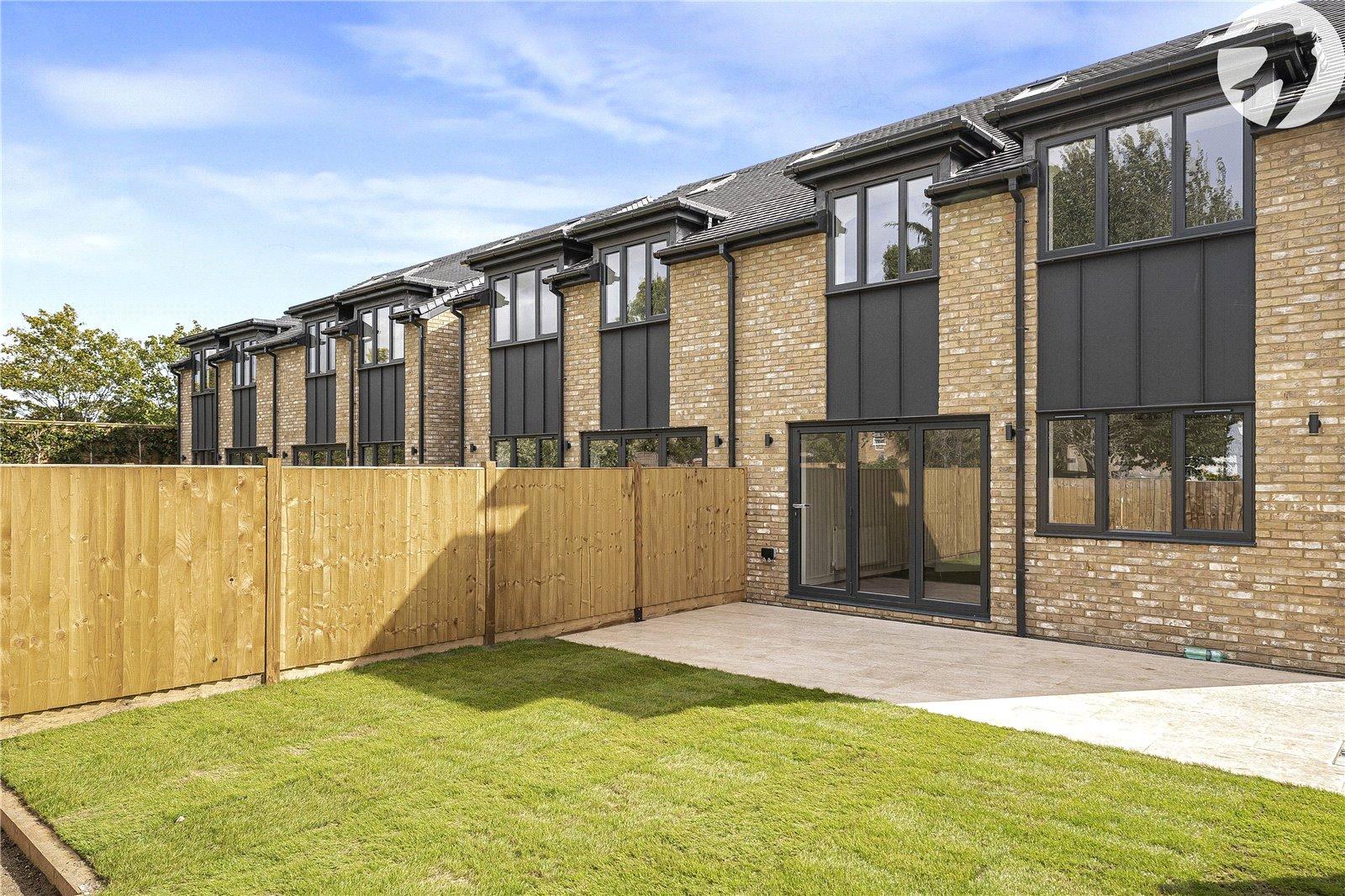 4 bedroom house for sale in Dartford | Robinson Jackson