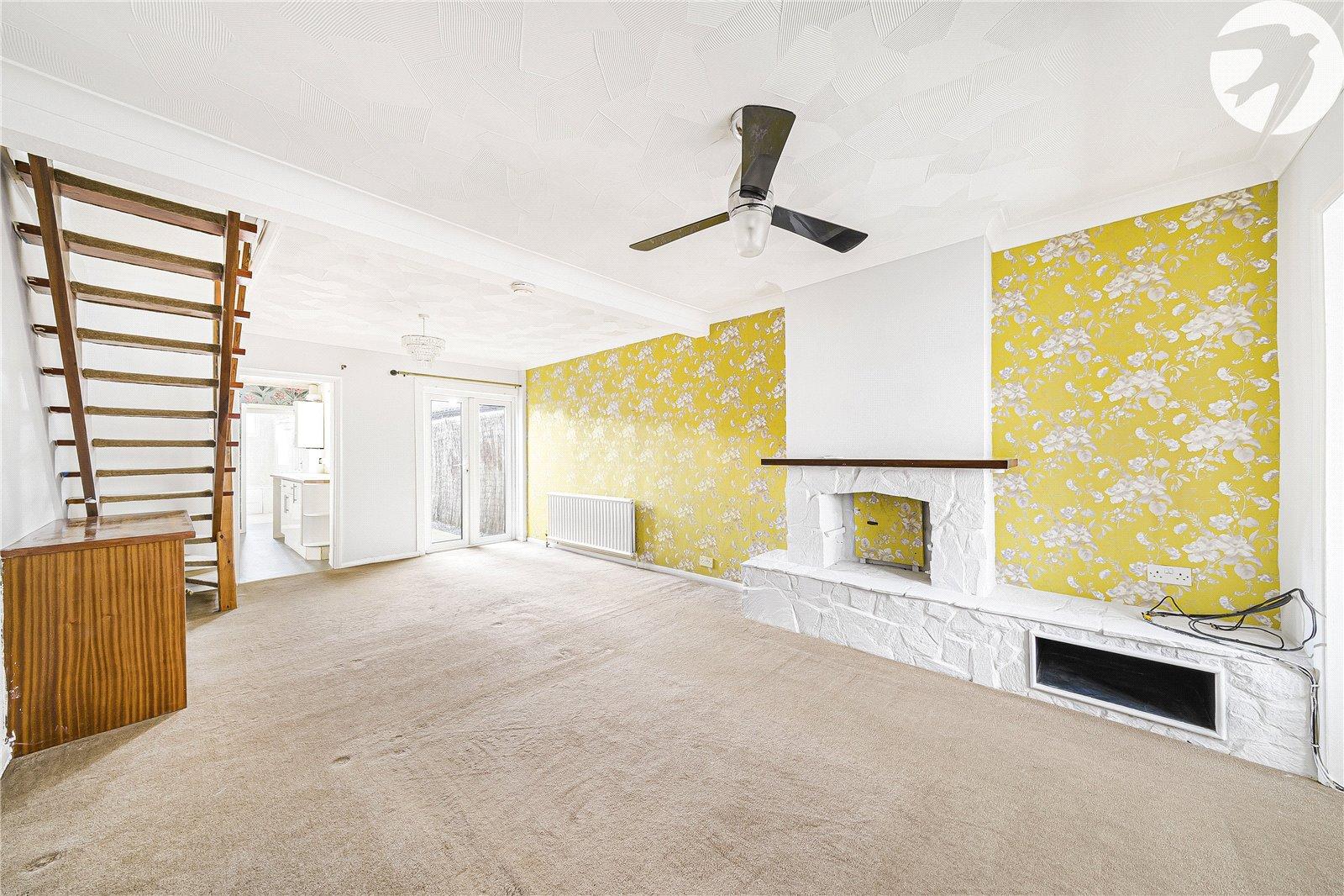 2 bedroom house for sale in West Dartford | Robinson Jackson