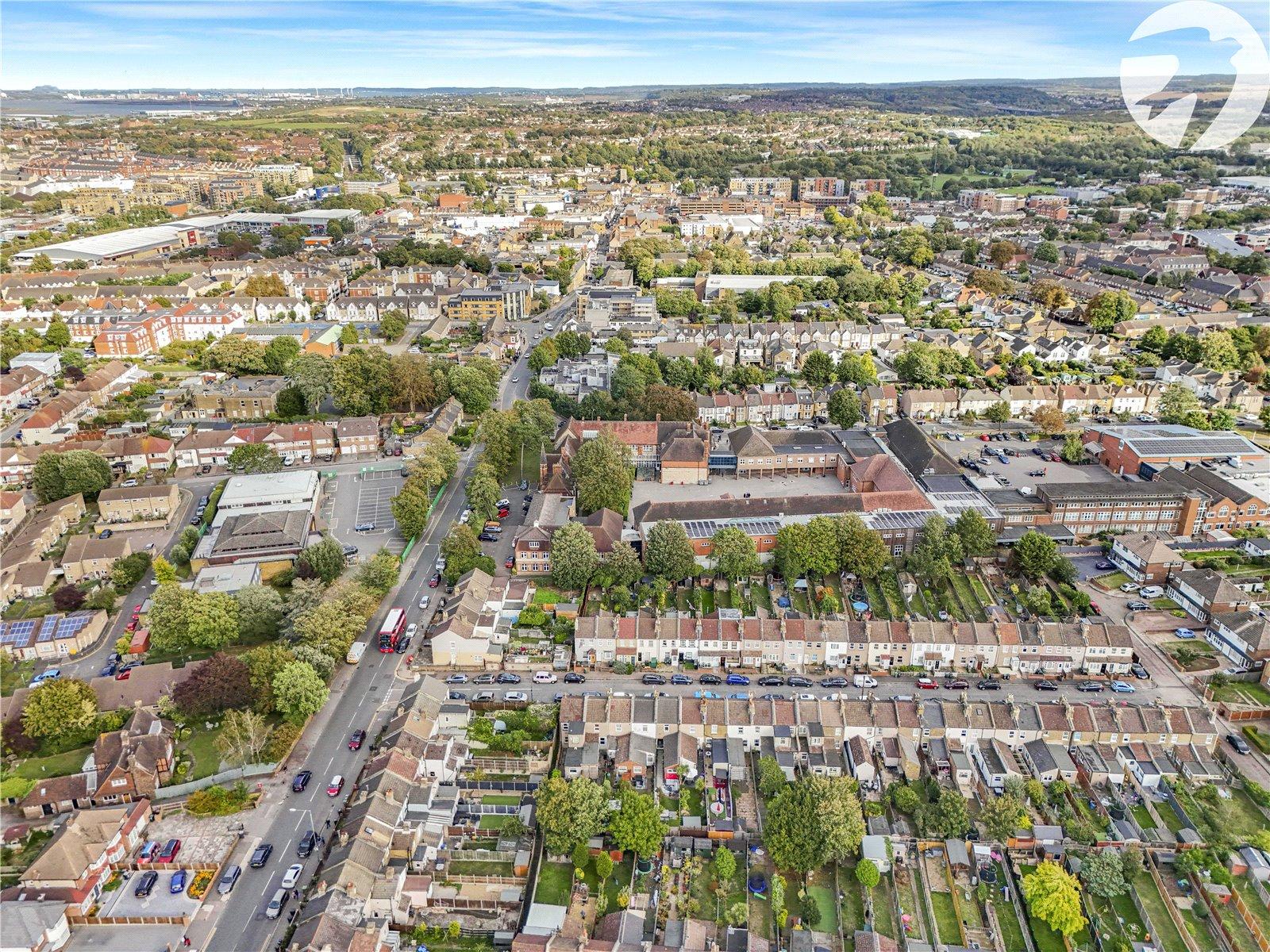 2 bedroom house for sale in West Dartford | Robinson Jackson