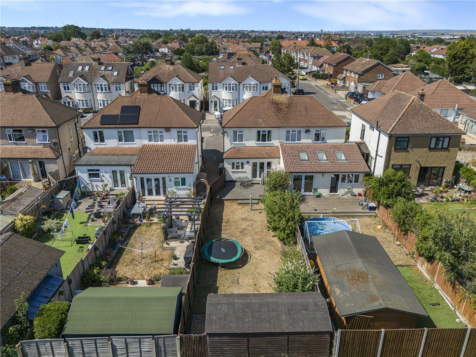 3 bedroom house for sale in West Dartford | Robinson Jackson