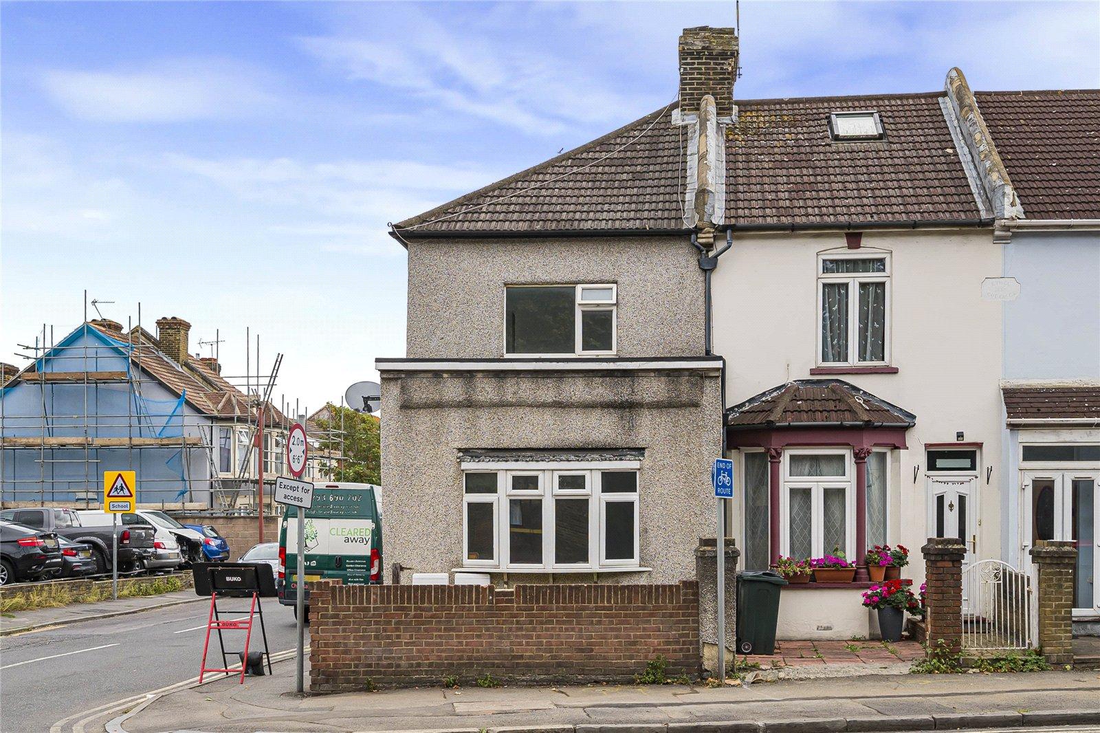 2 bedroom house for sale in Stone | Robinson Jackson