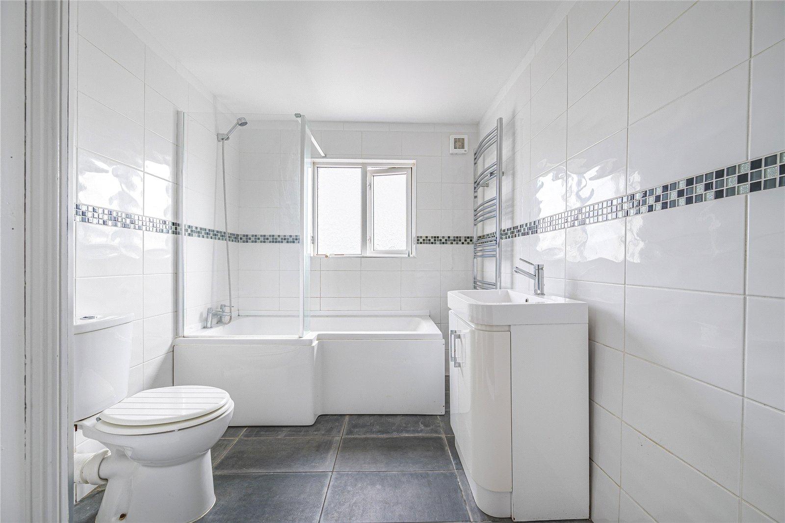 2 bedroom house for sale in Stone | Robinson Jackson