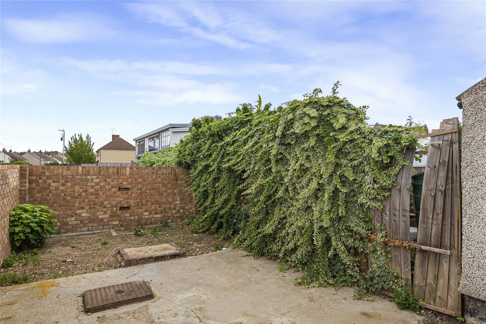 2 bedroom house for sale in Stone | Robinson Jackson