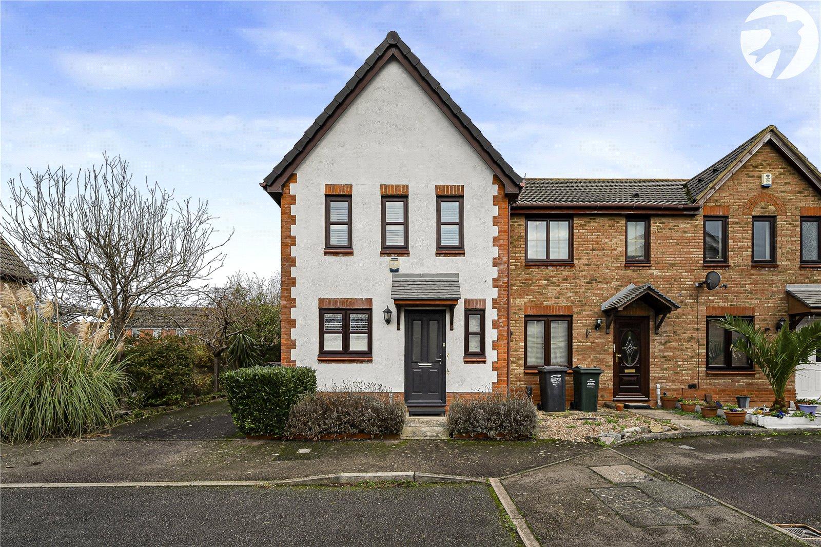 3 bedroom house for sale in Darenth Village Park | Robinson Jackson