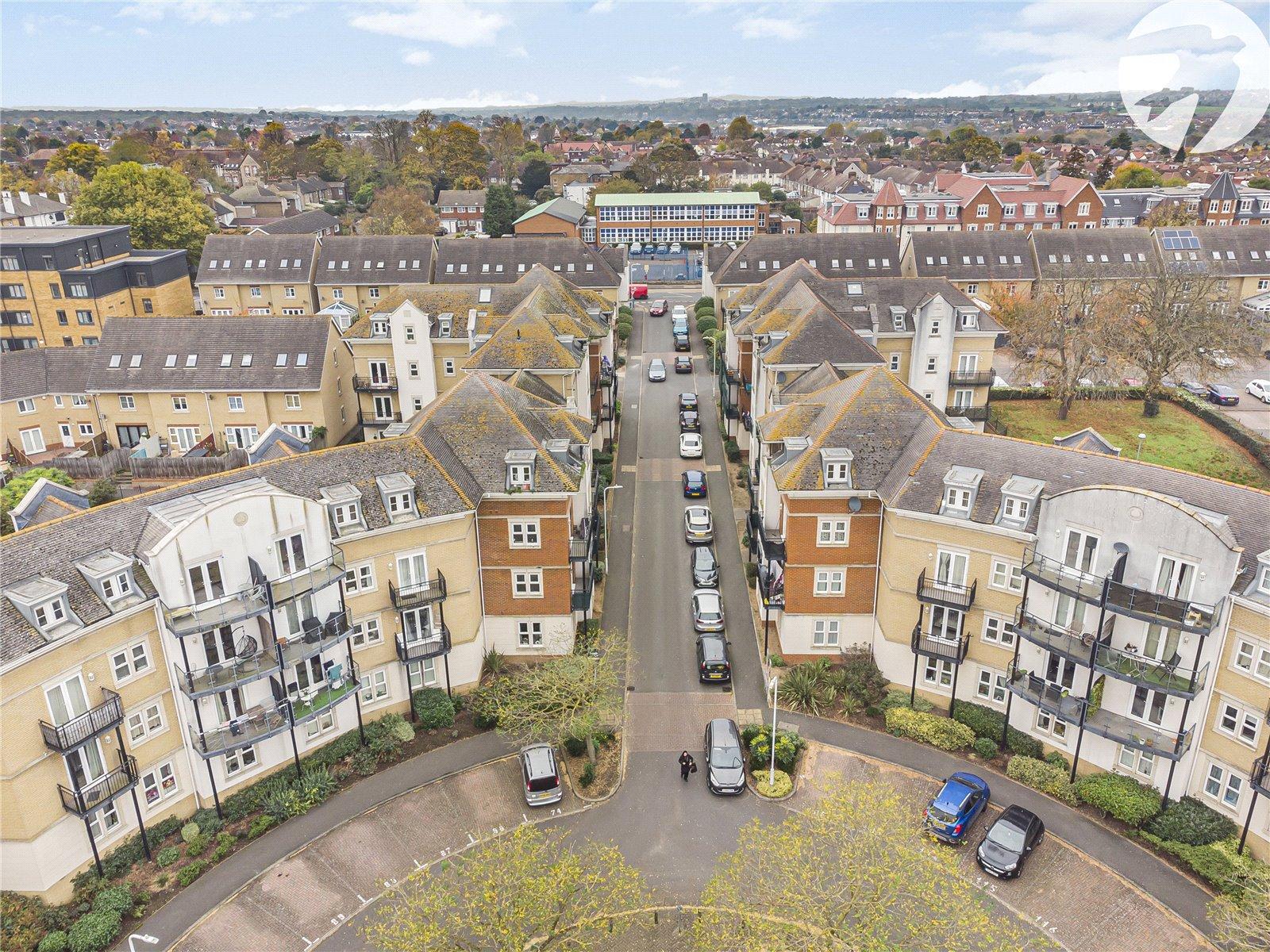 2 bedroom property for sale in West Dartford | Robinson Jackson