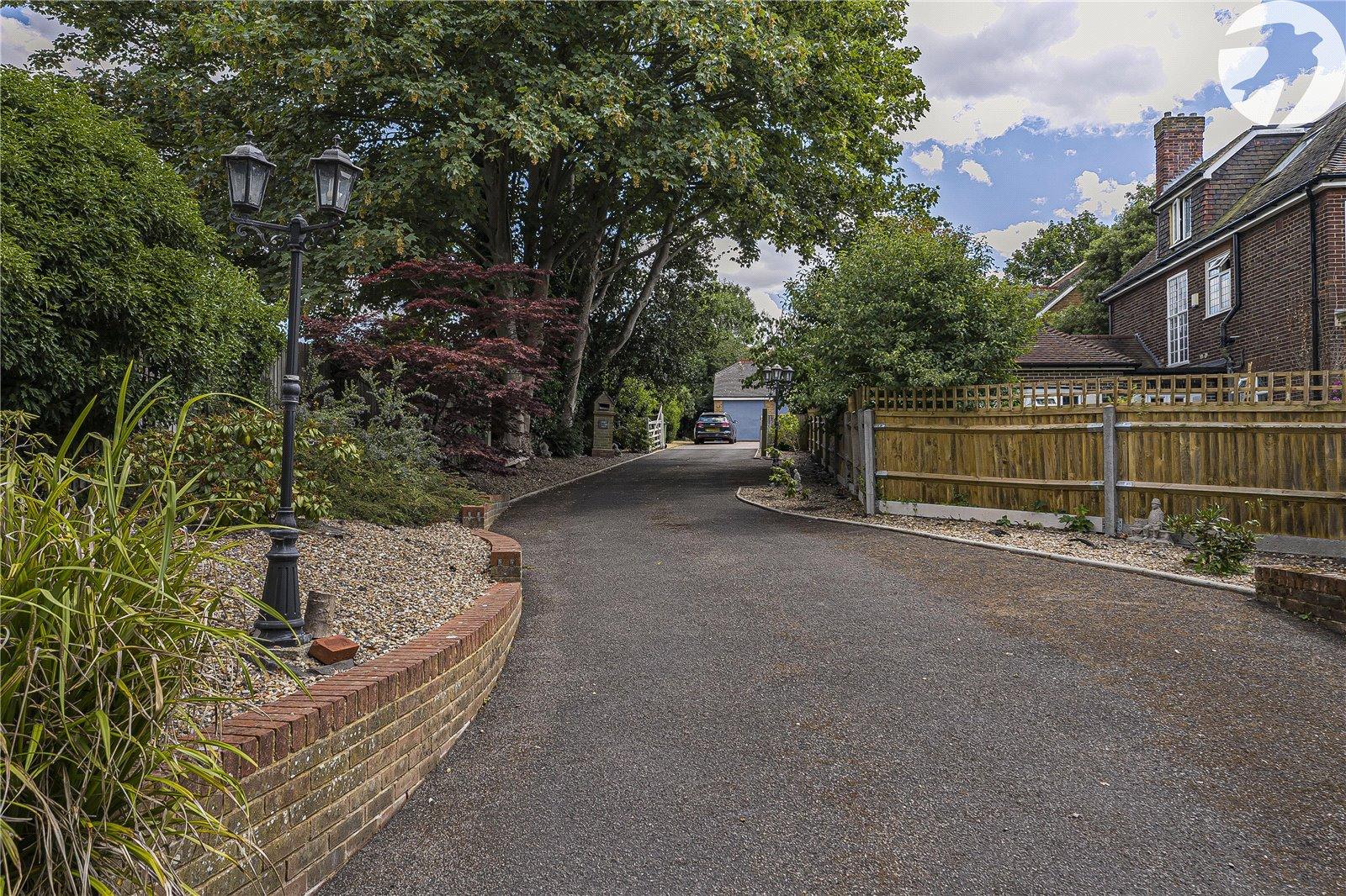 5 bedroom house for sale in Horton Kirby | Robinson Jackson