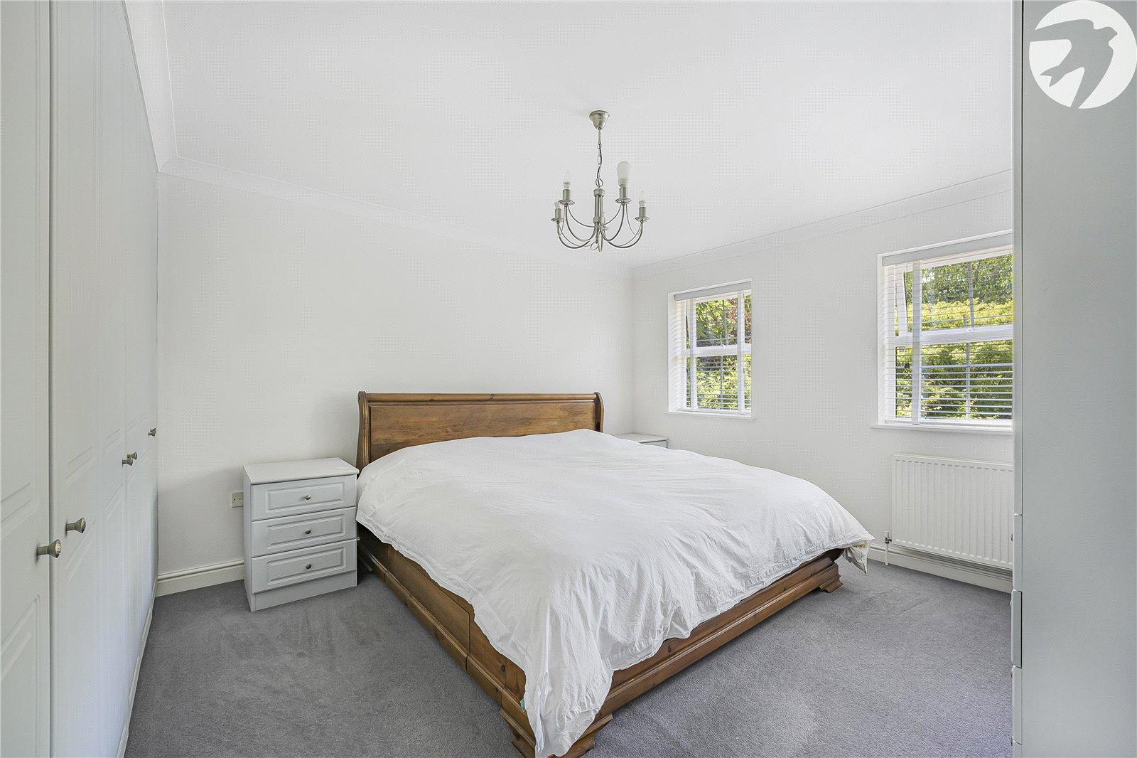 5 bedroom house for sale in Horton Kirby | Robinson Jackson