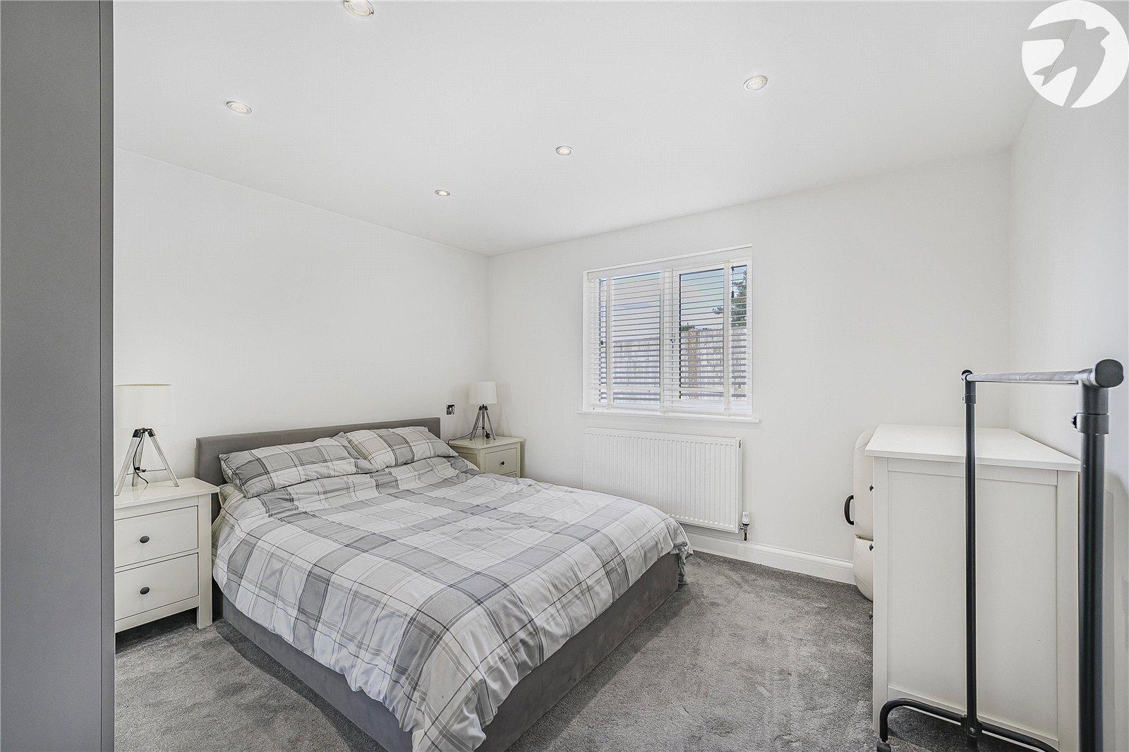5 bedroom house for sale in Horton Kirby | Robinson Jackson