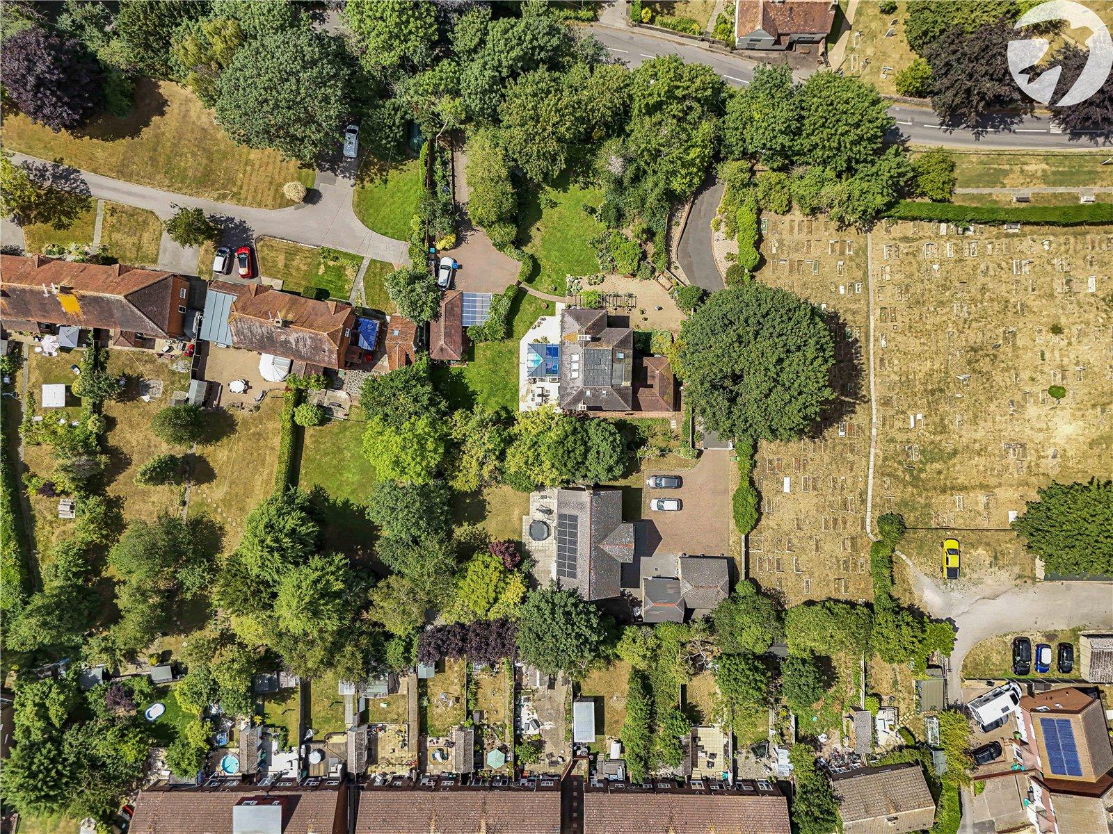5 bedroom house for sale in Horton Kirby | Robinson Jackson