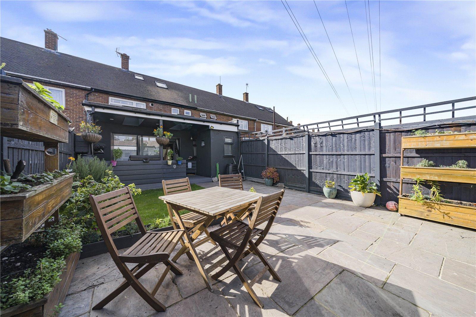 4 bedroom house for sale in Dartford | Robinson Jackson