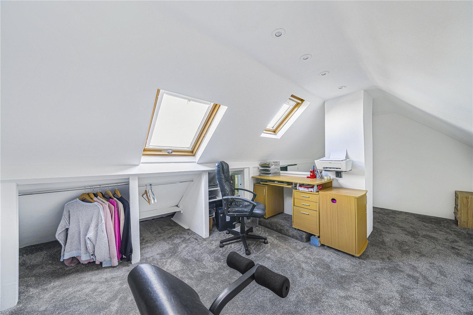 4 bedroom house for sale in Dartford | Robinson Jackson