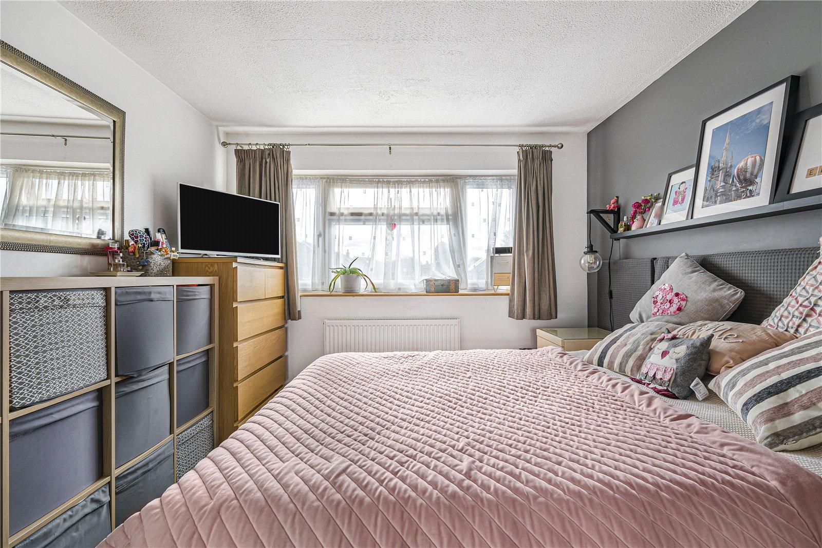 4 bedroom house for sale in West Dartford | Robinson Jackson